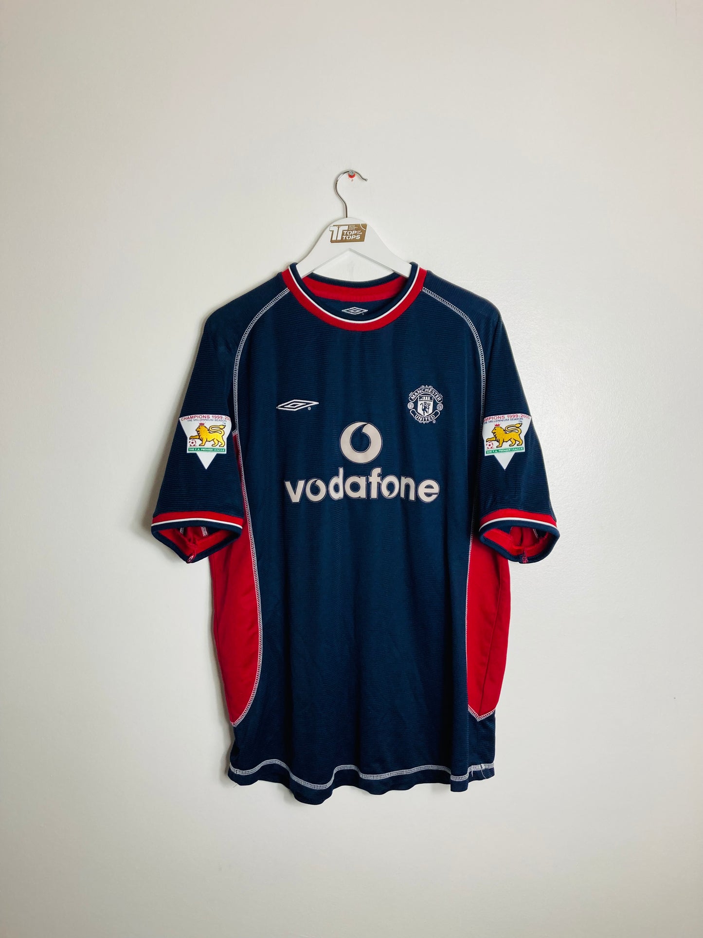 Manchester United away football shirt
2000/01 Yorke XL