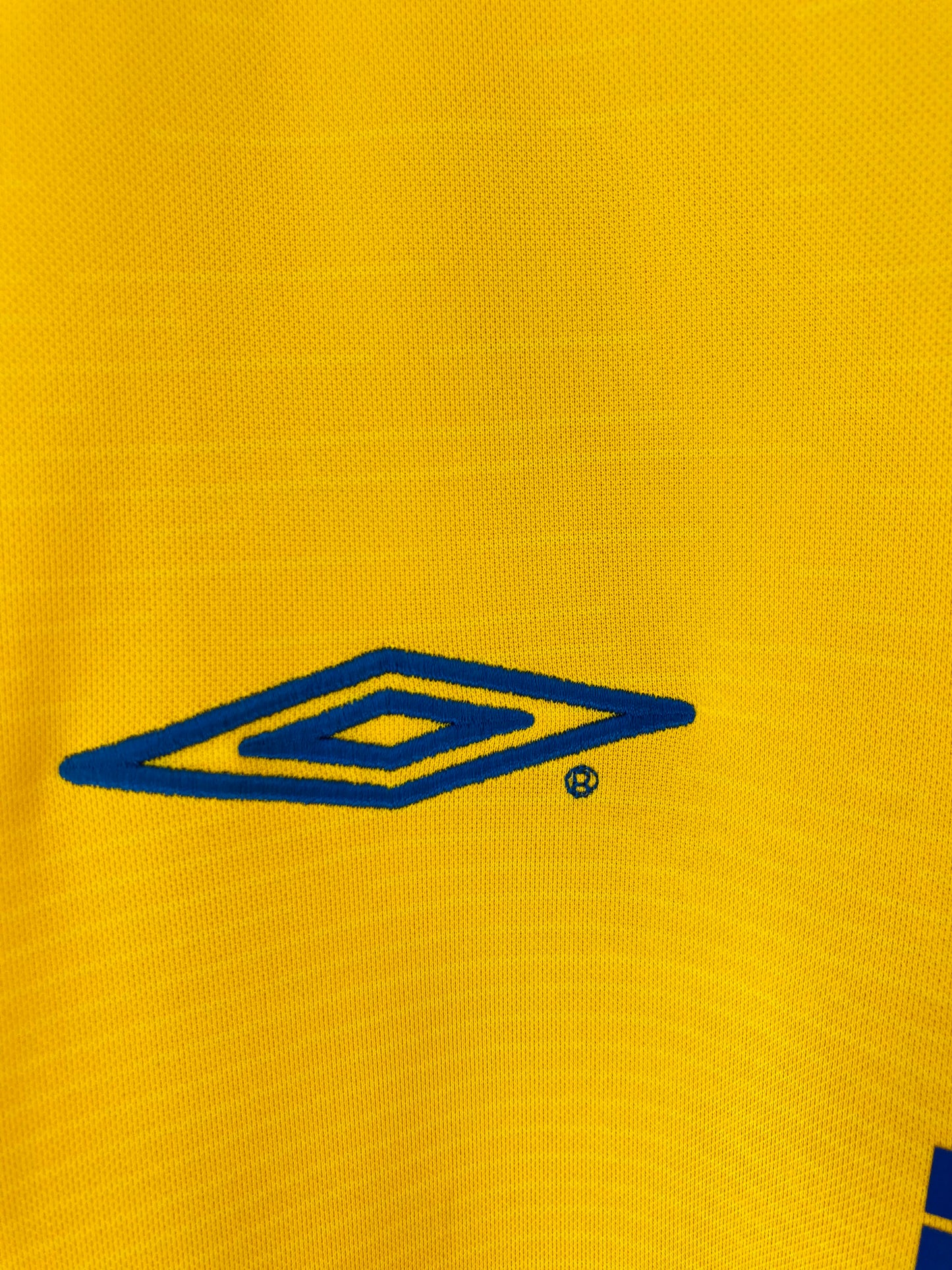 Sweden home football shirt Euro 2004 Larsson XL