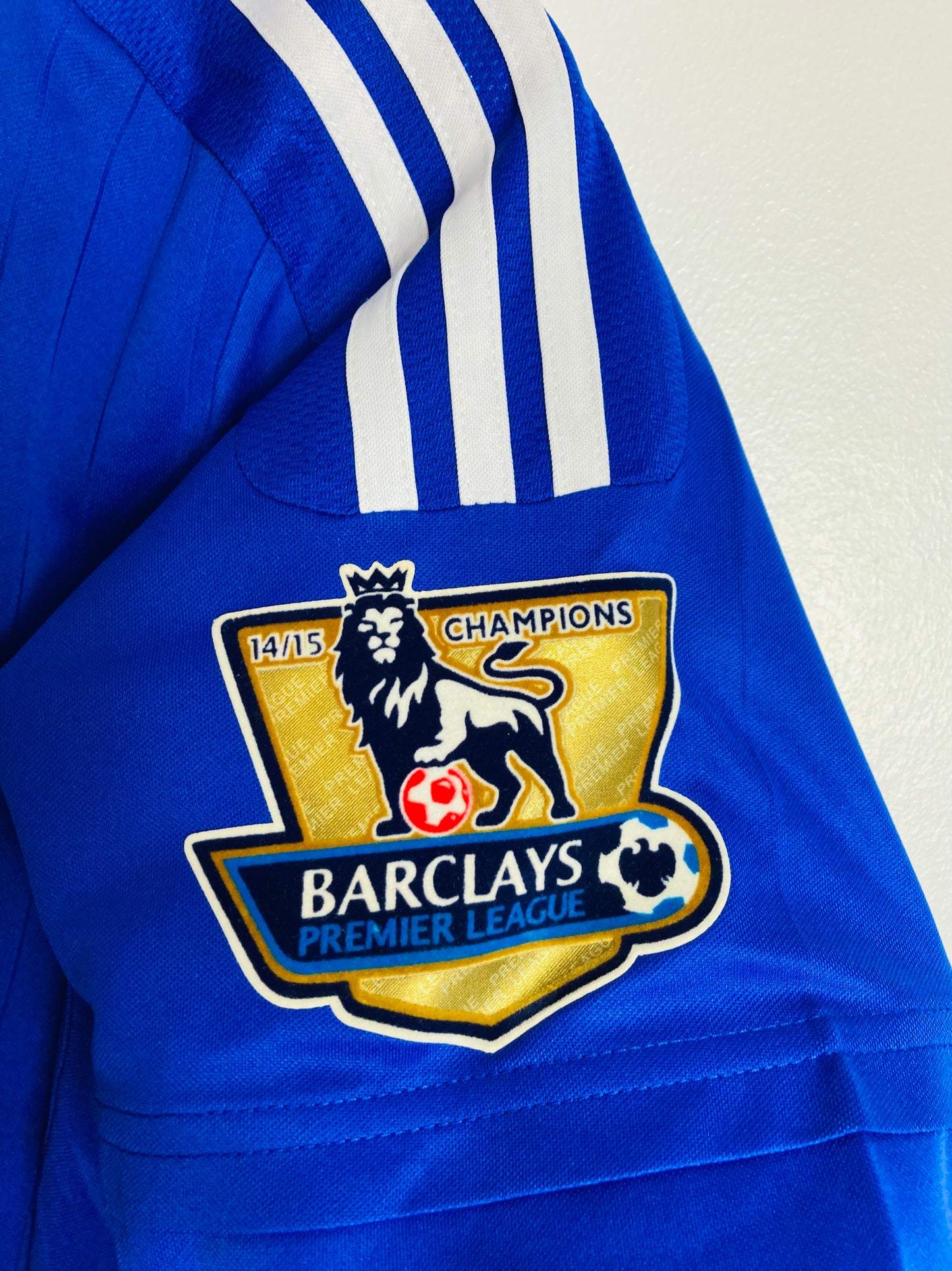 Chelsea home football shirt 2015/16 Hazard medium