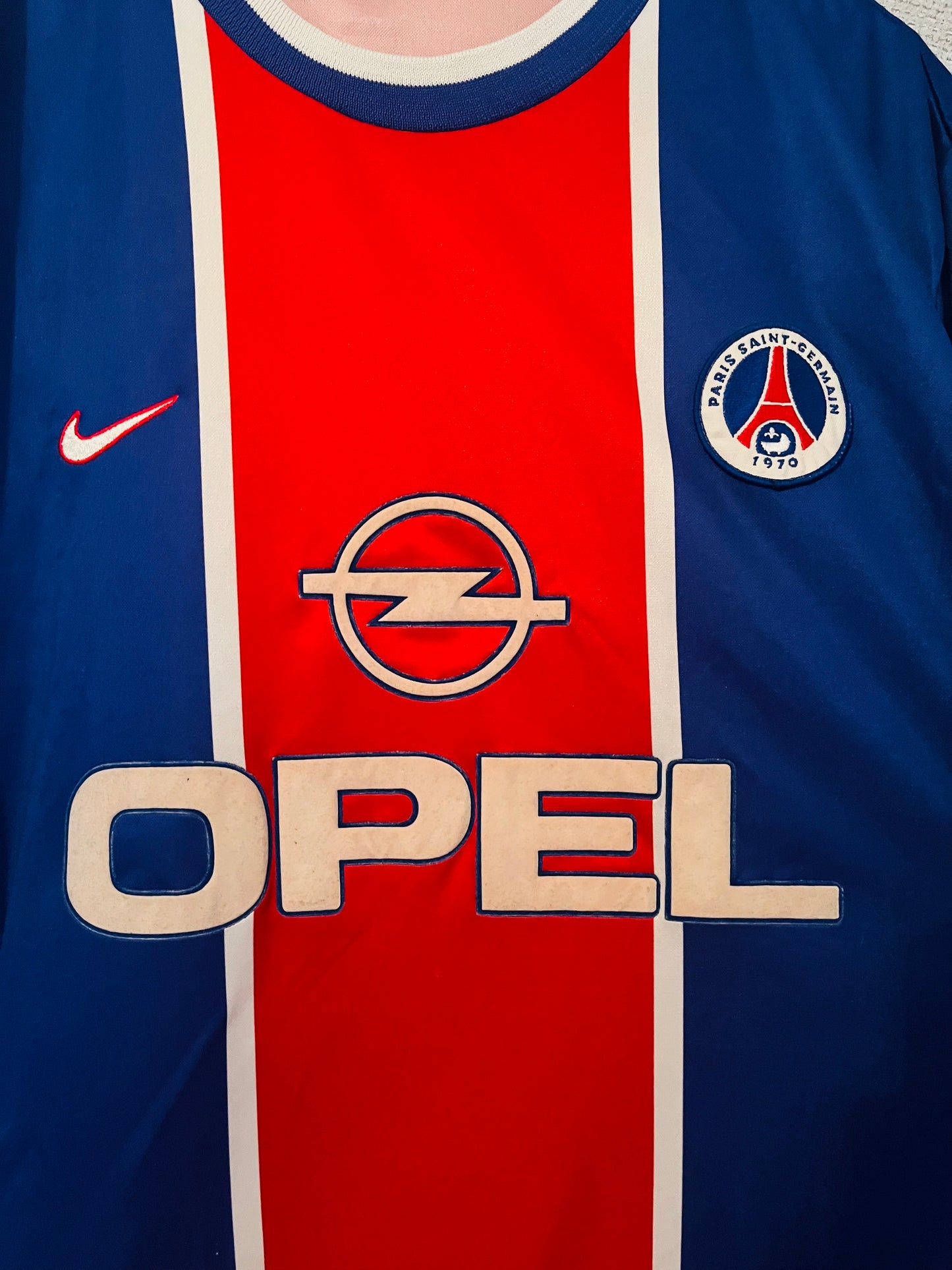 PSG home football shirt
1999/2000 Okocha XL