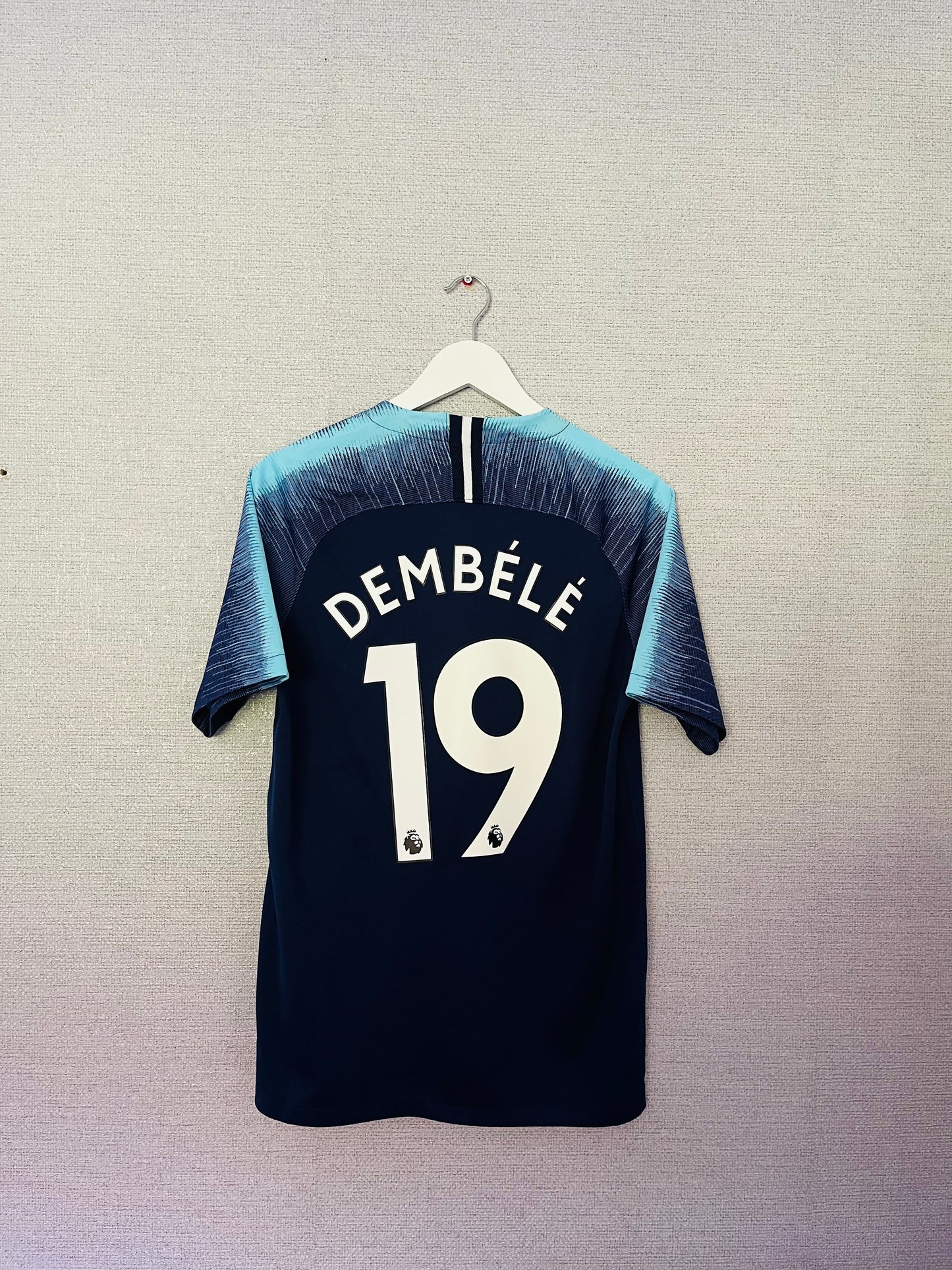 Tottenham Hotspur away football shirt 2018/19 Dembele Medium