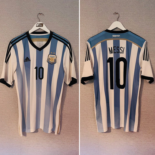 Argentina home football shirt     W/C 2014 Messi Large