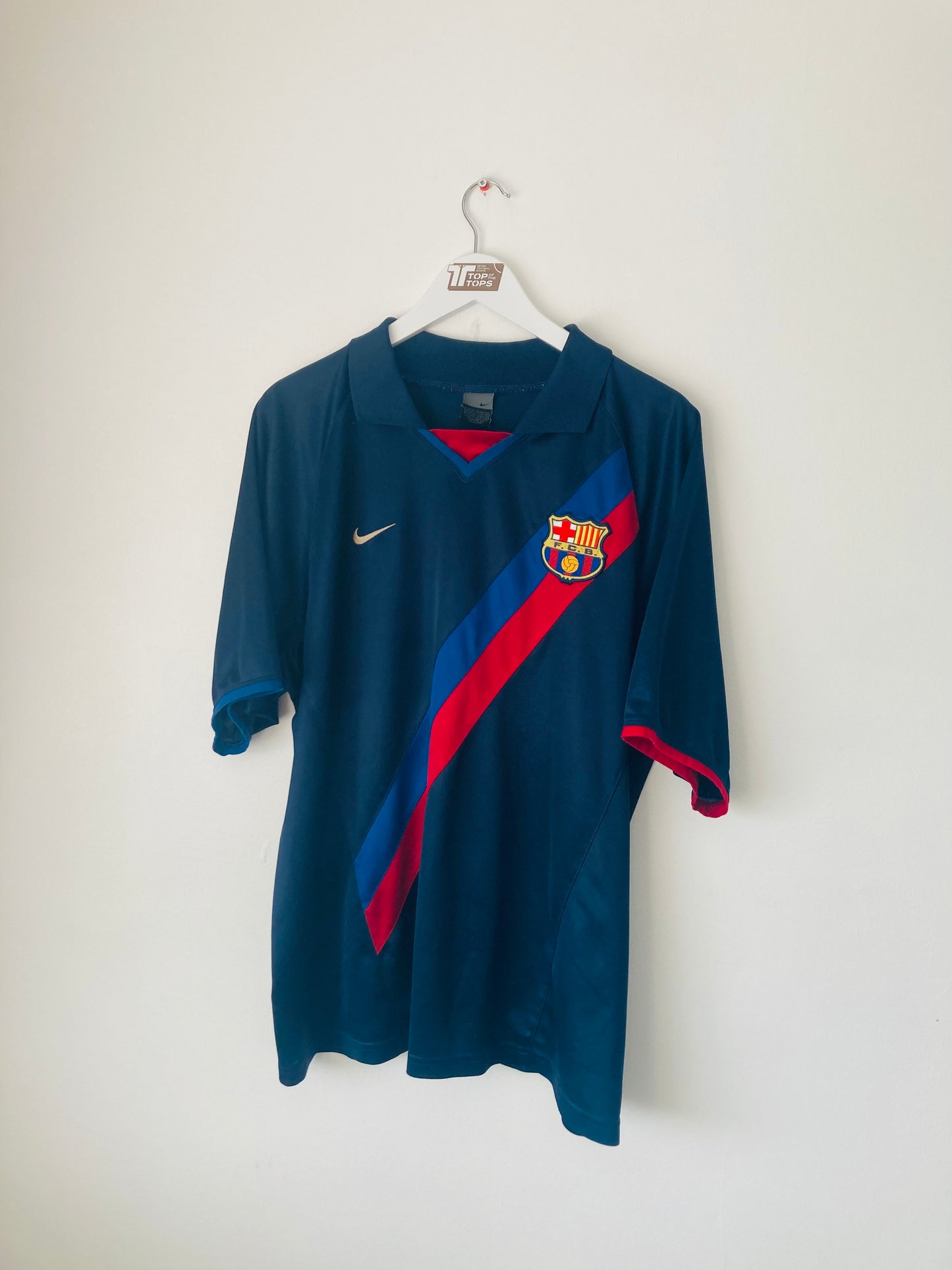 Barcelona away football shirt
2003/04 Ronaldinho 10 XL