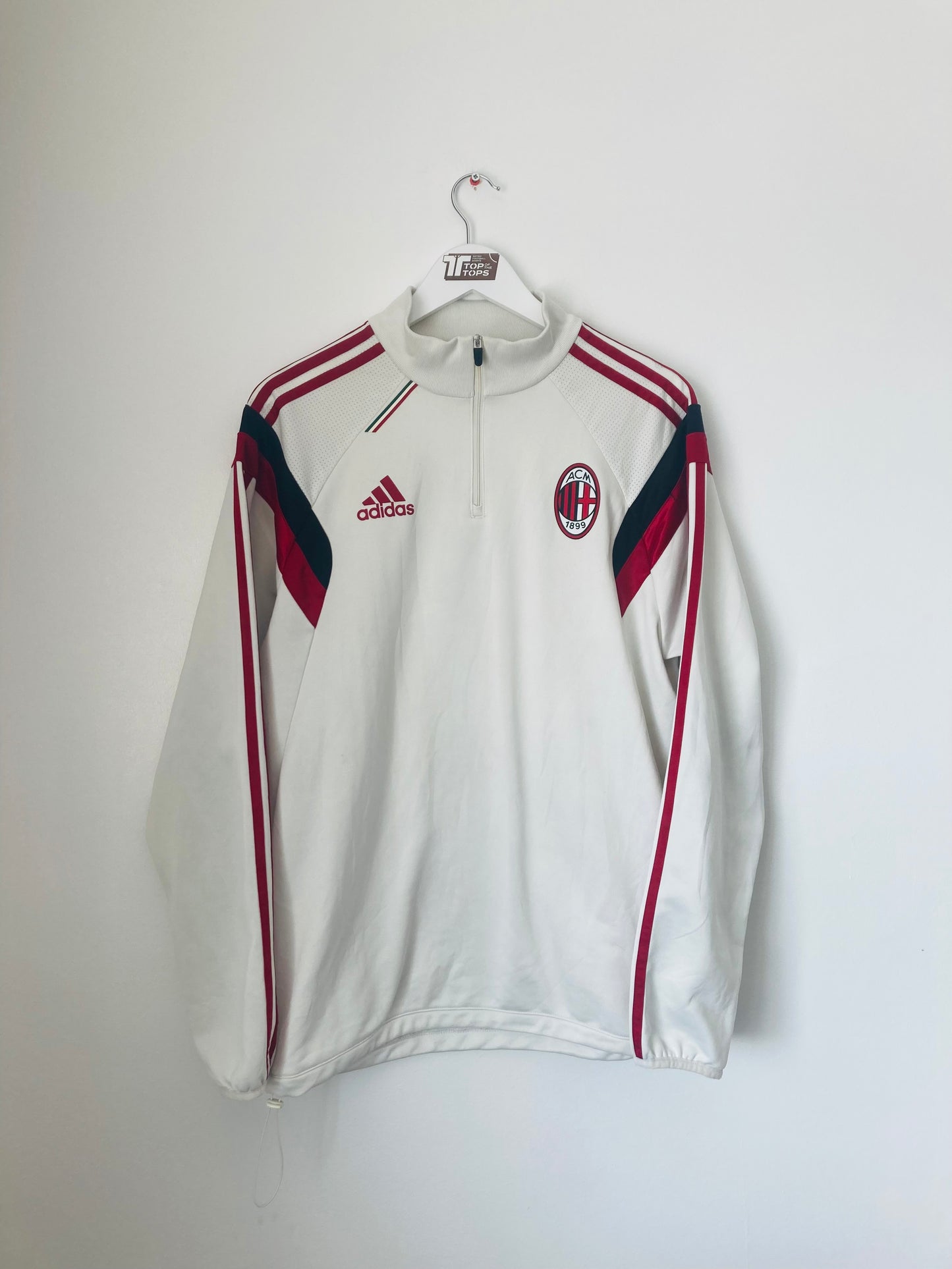 AC Milan training football top