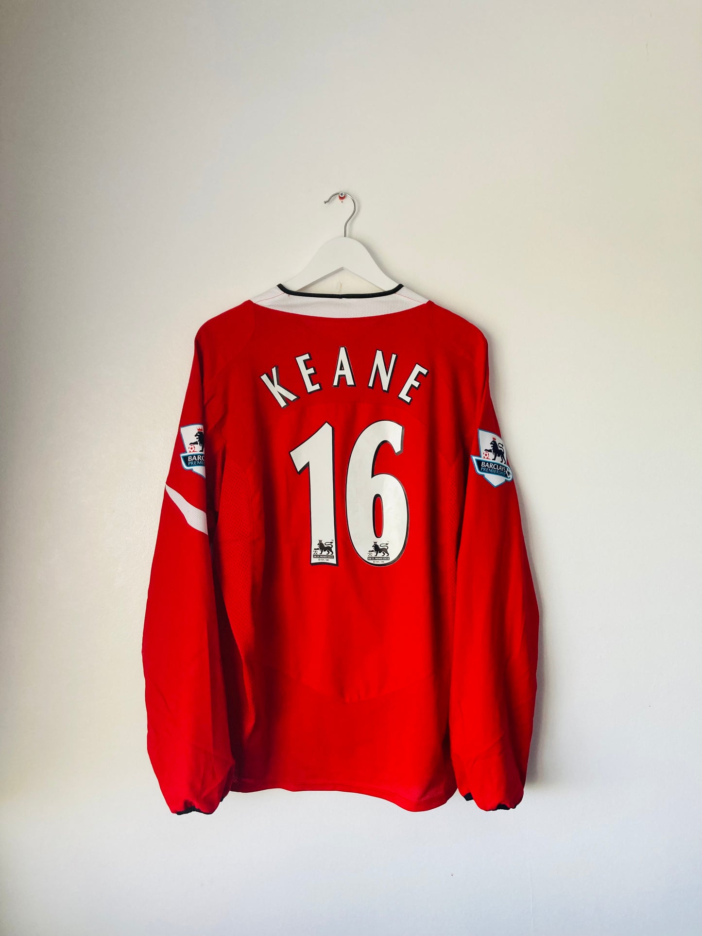 Manchester United home football shirt 2004/05 Keane XL