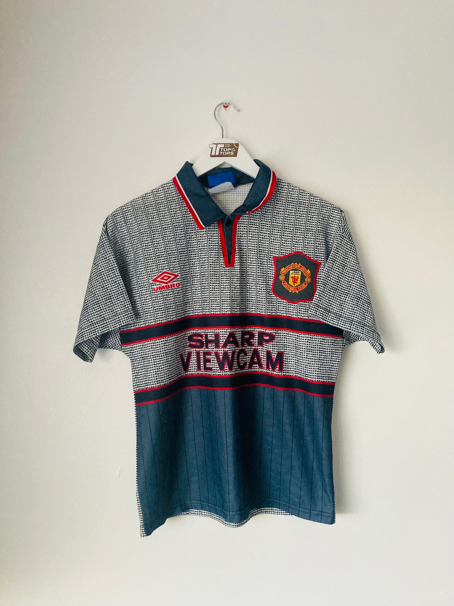 Manchester United away football shirt 1995/96 Youths XL
