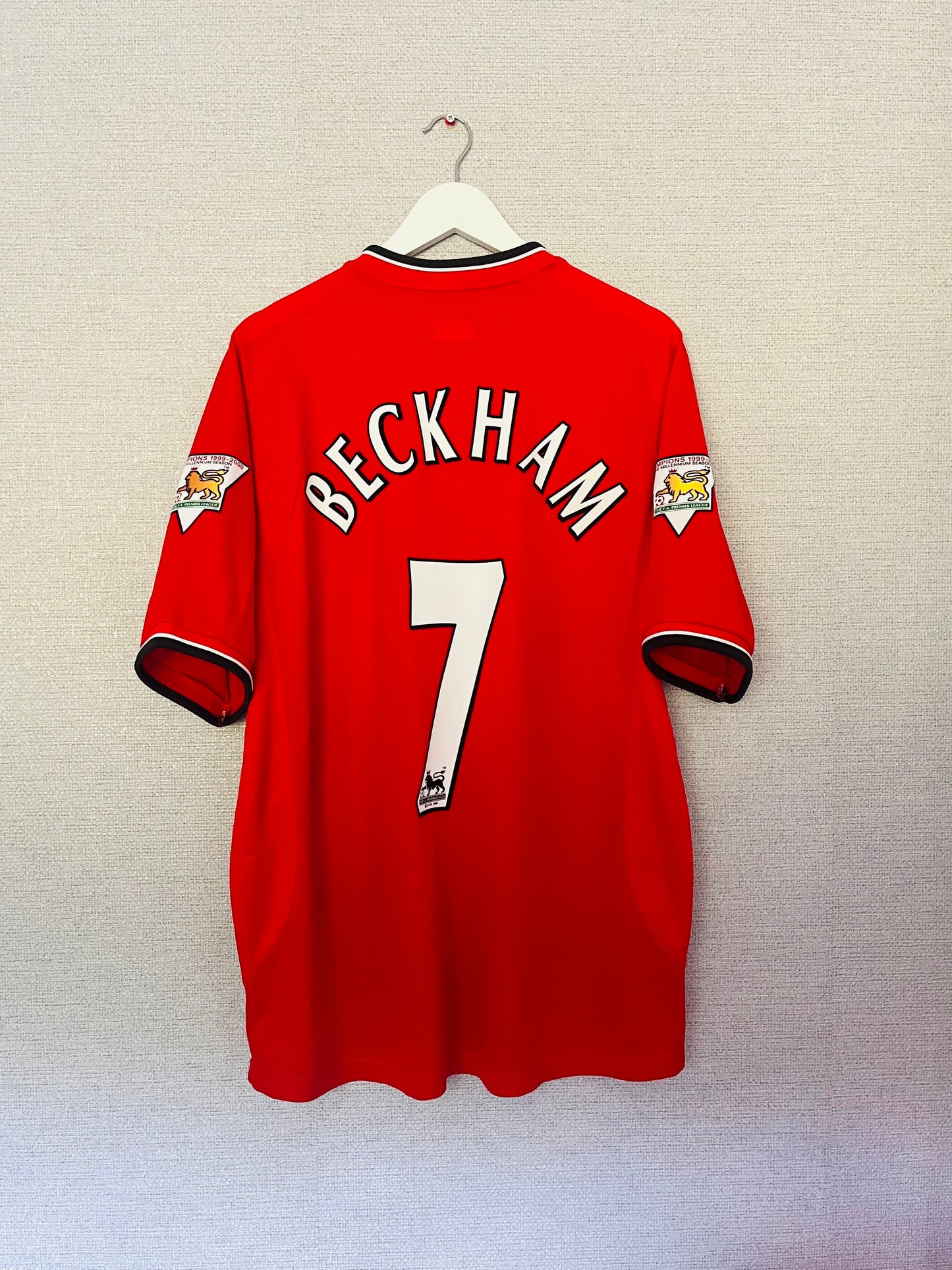 Manchester United home football shirt 2000/01 Beckham XL