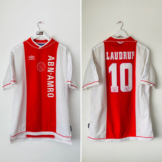 Ajax home football shirt
1999/2000 Laudrup XL