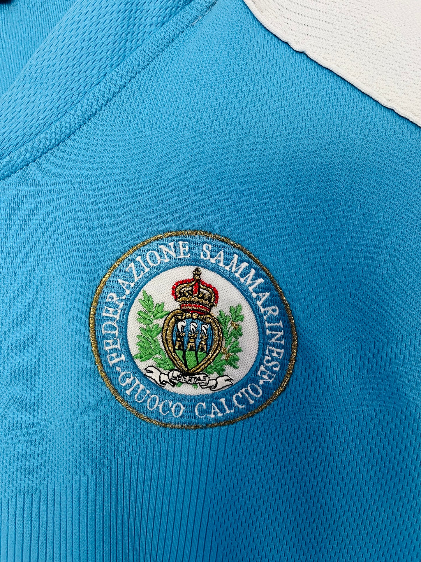 San Marino home football shirt 2004/07 Medium