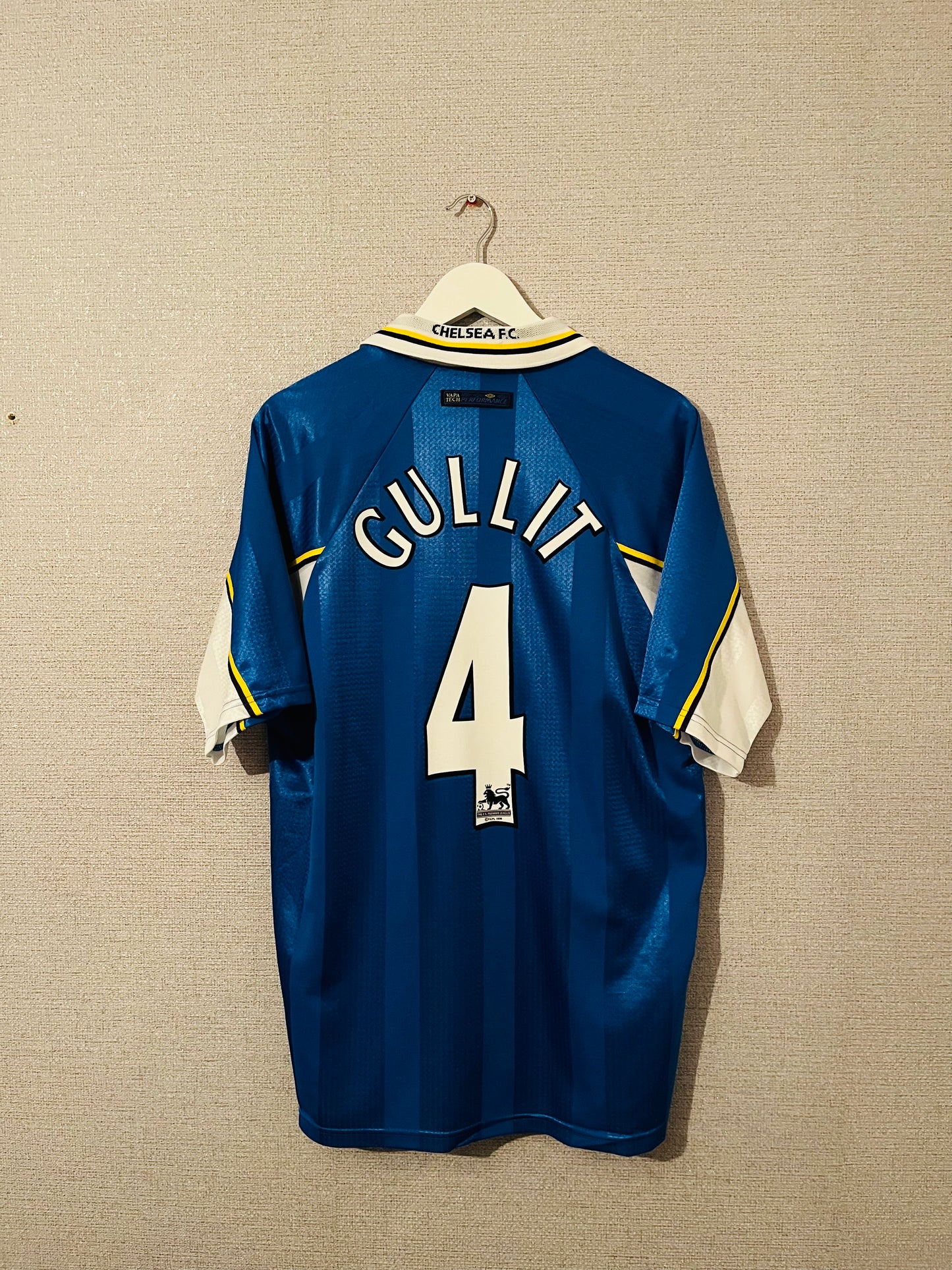 Chelsea home football shirt 1997/99 Gullit XL