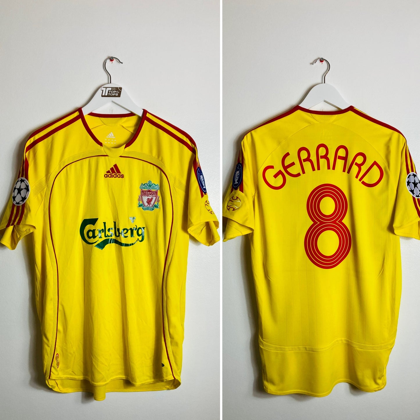 Liverpool away football shirt
2006/07 Gerrard Medium