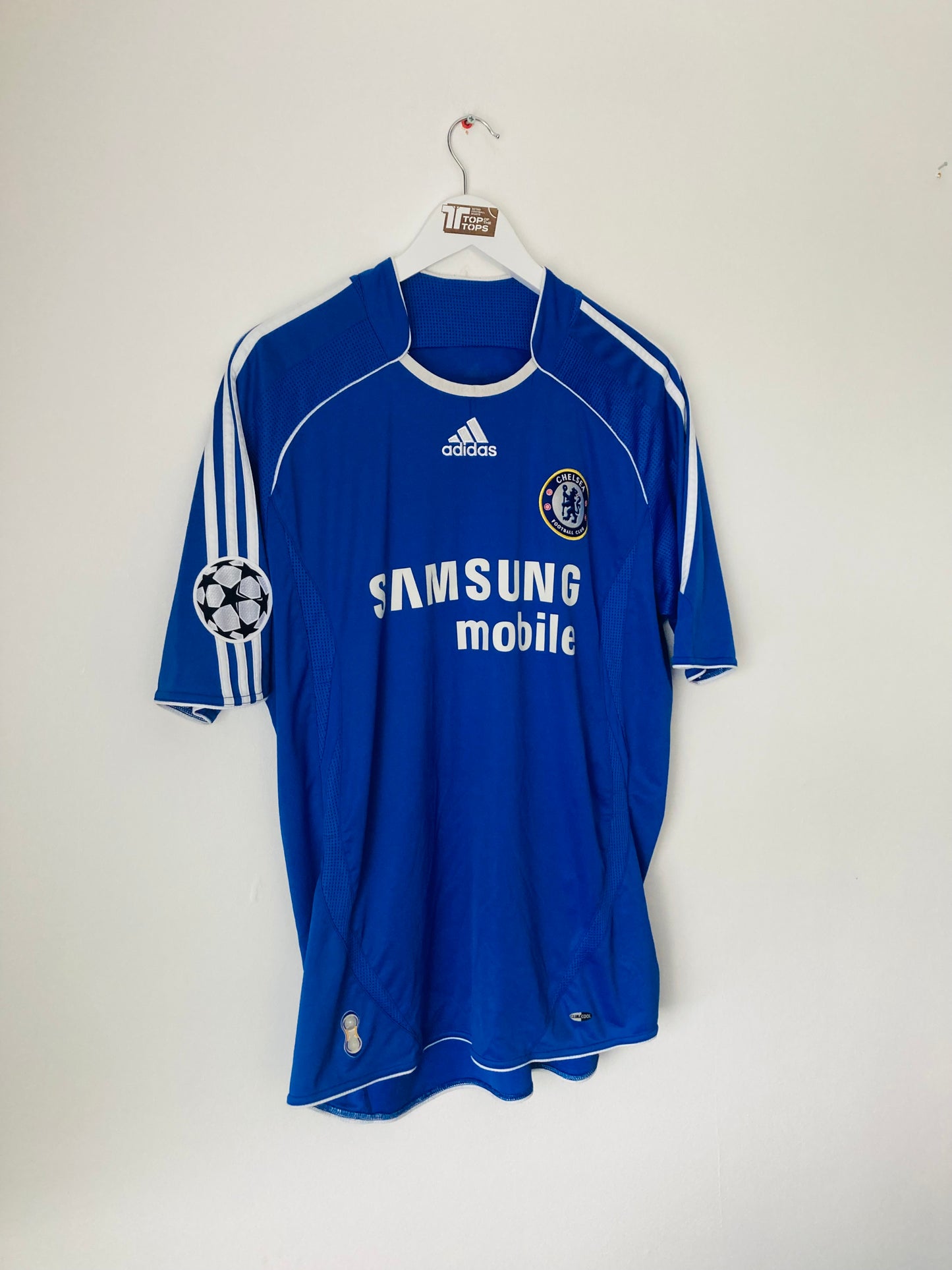Chelsea home football shirt
2006/07 Shevchenko Large