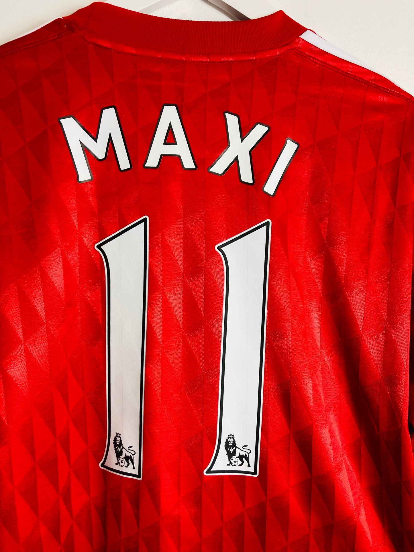 Liverpool home football shirt 2010/12 Maxi XL