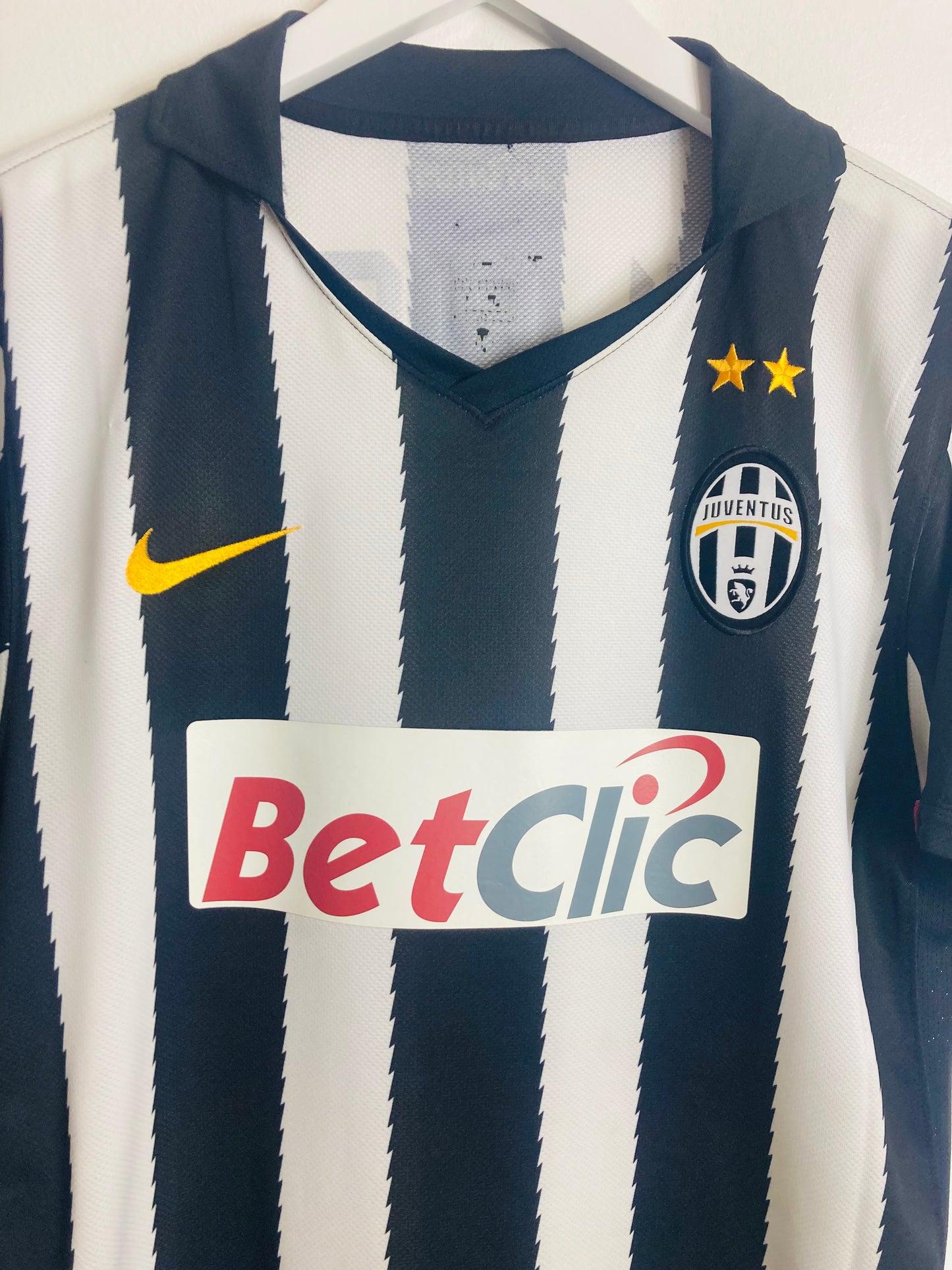 Juventus home football shirt
2010/11 Del Piero Medium