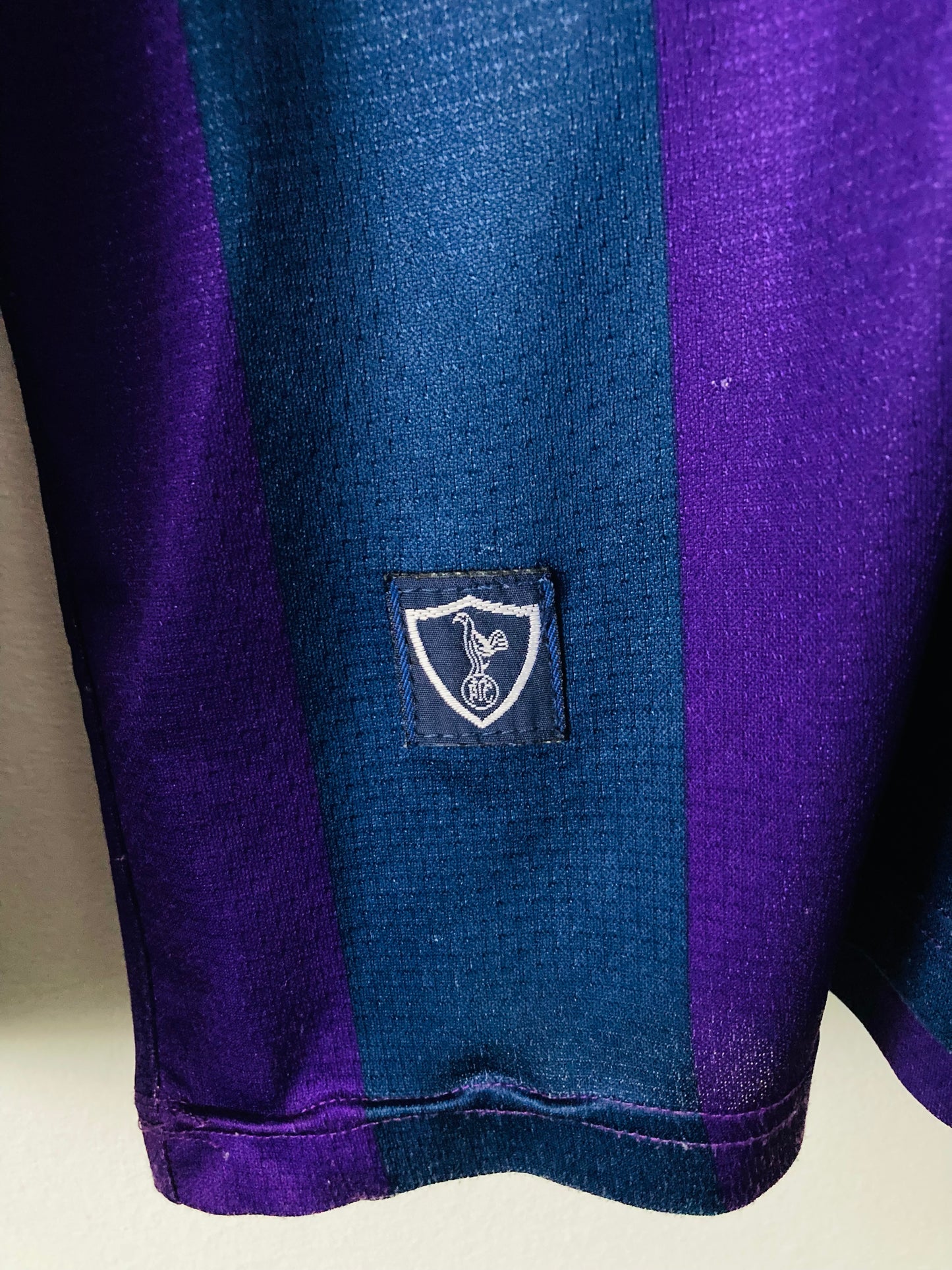 Tottenham Hotspur away football shirt
1995/97 Sheringham XL