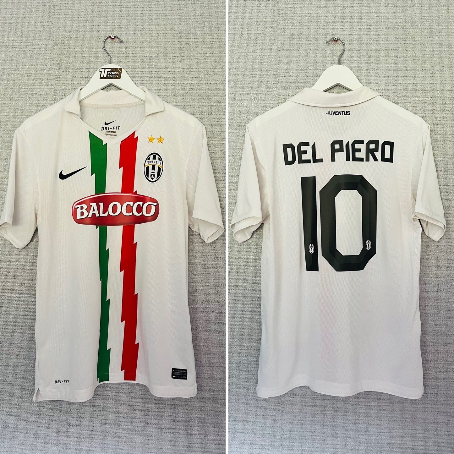 Juventus away football shirt
2010/12 Del Piero Medium
