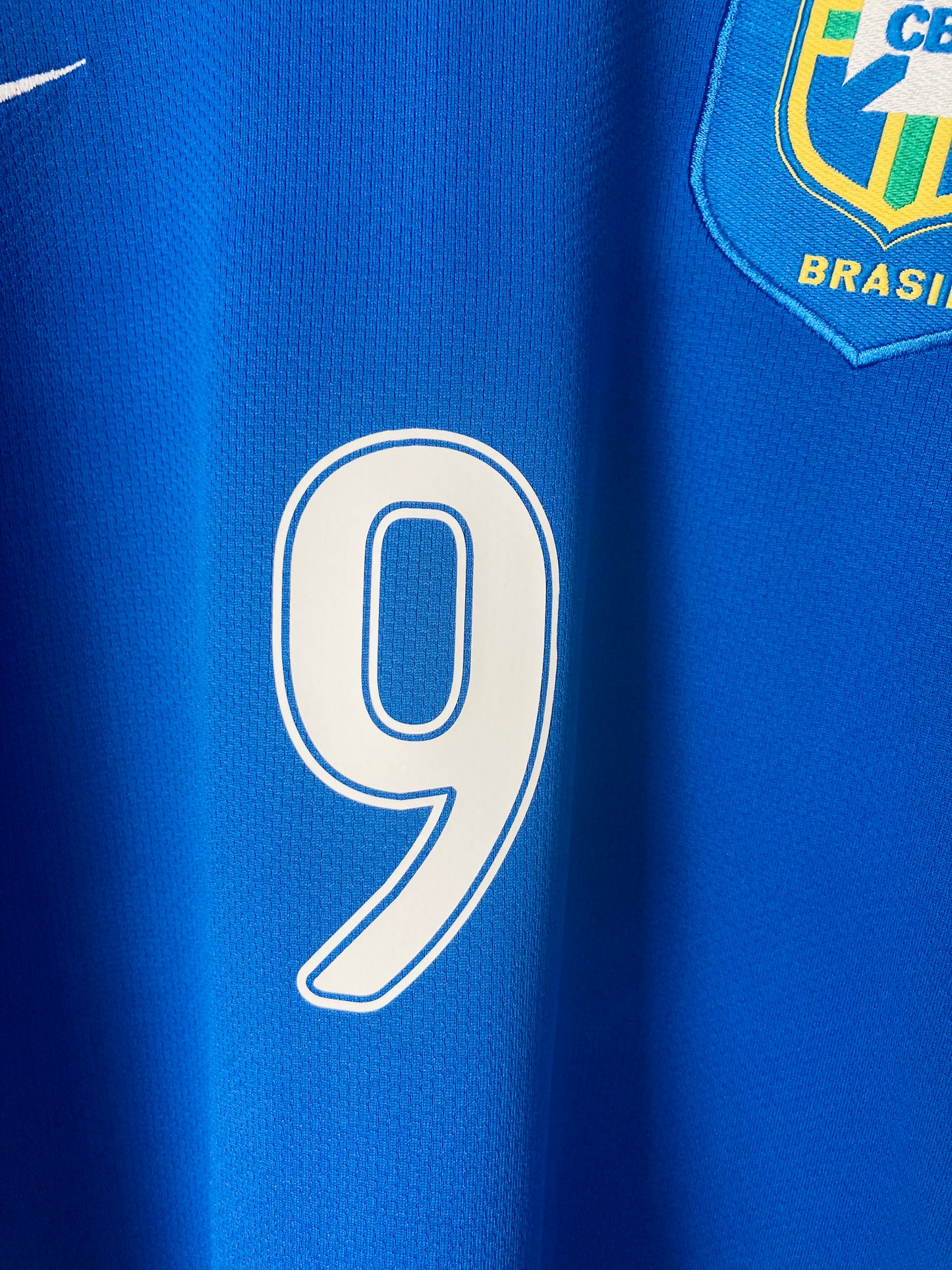Brazil away football shirt W/C2006 R9 Large