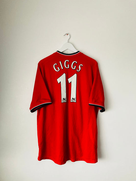 Manchester United home football shirt
2000/02 Giggs XL