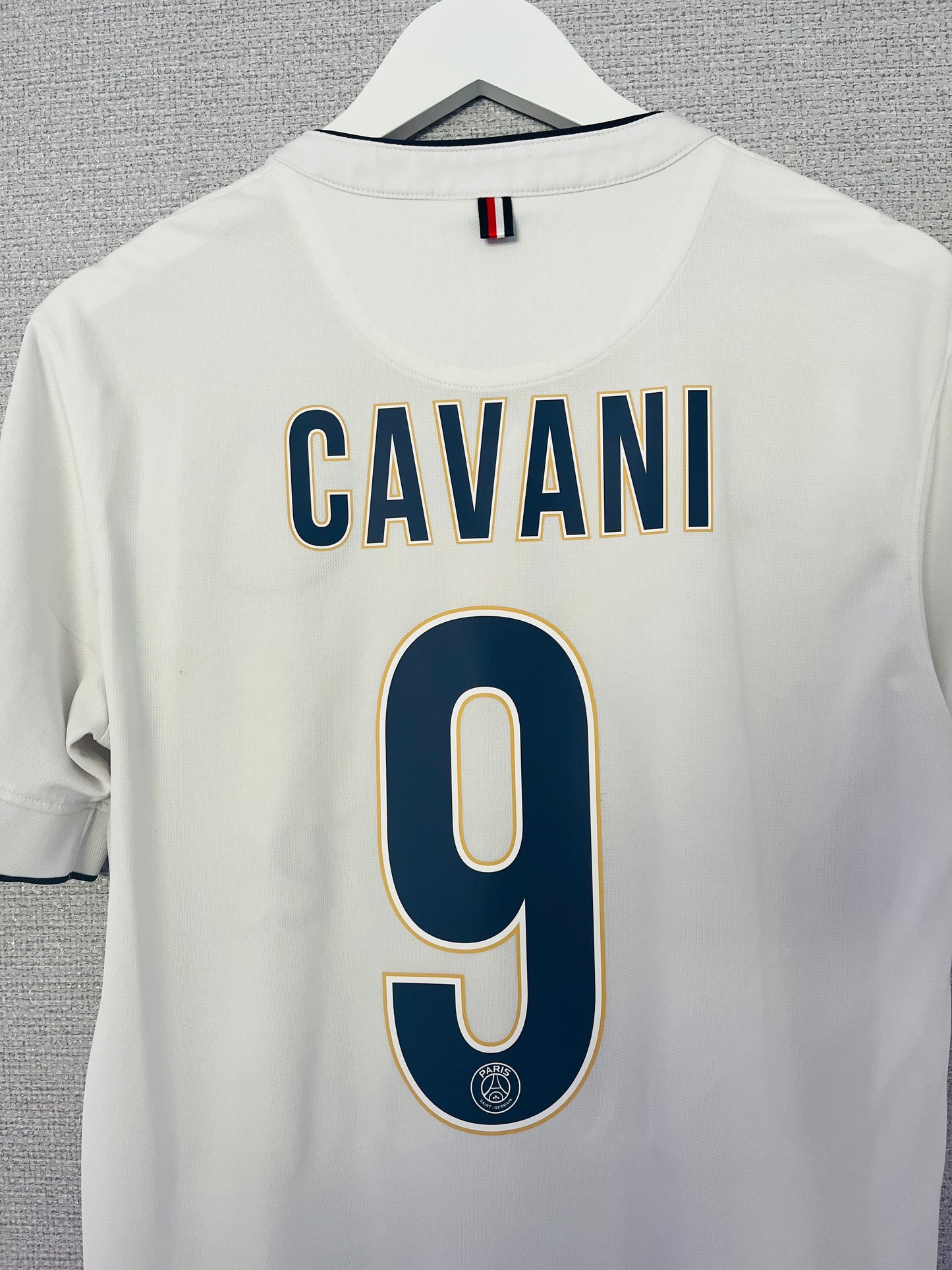 PSG away football shirt 2014/15 Cavani Medium