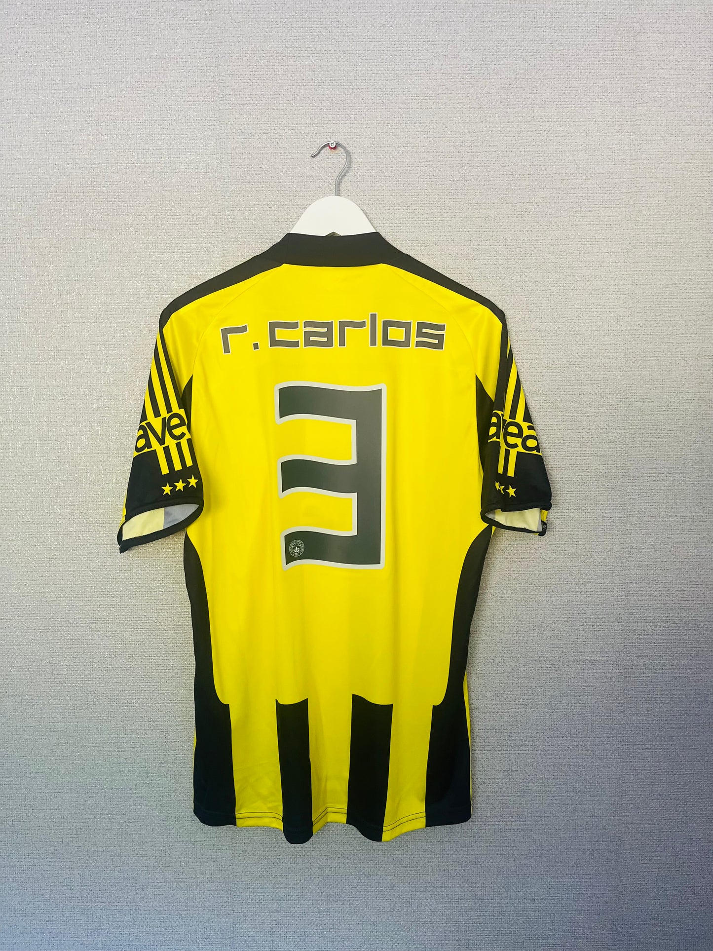 Fenerbahce home football shirt 2008/09 R. Carlos medium