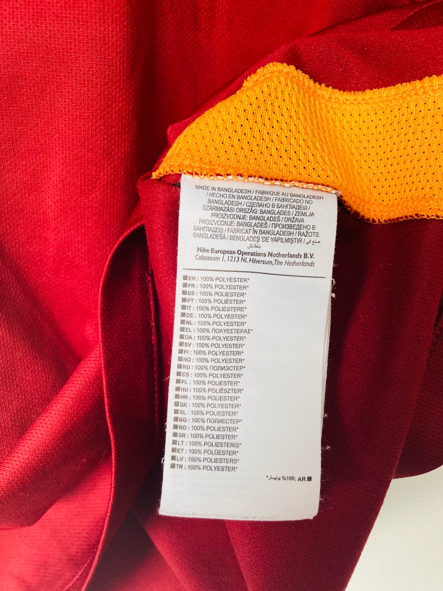 Roma home football shirt 2015/16 De Rossi Medium
