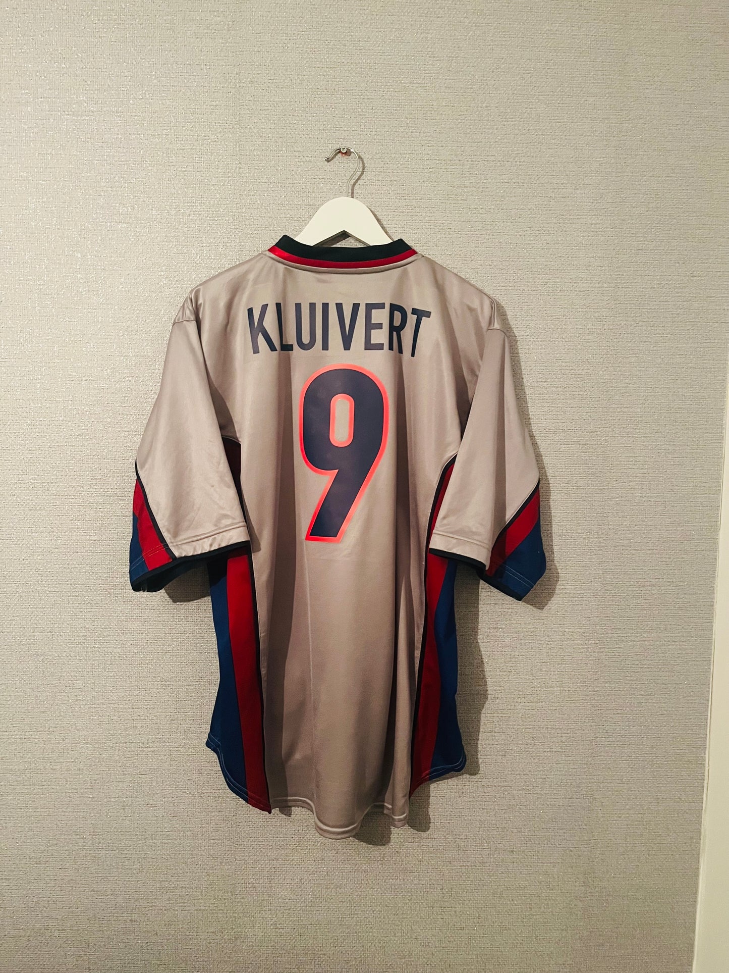 Barcelona away football shirt 1998/2000 Kluivert XXL