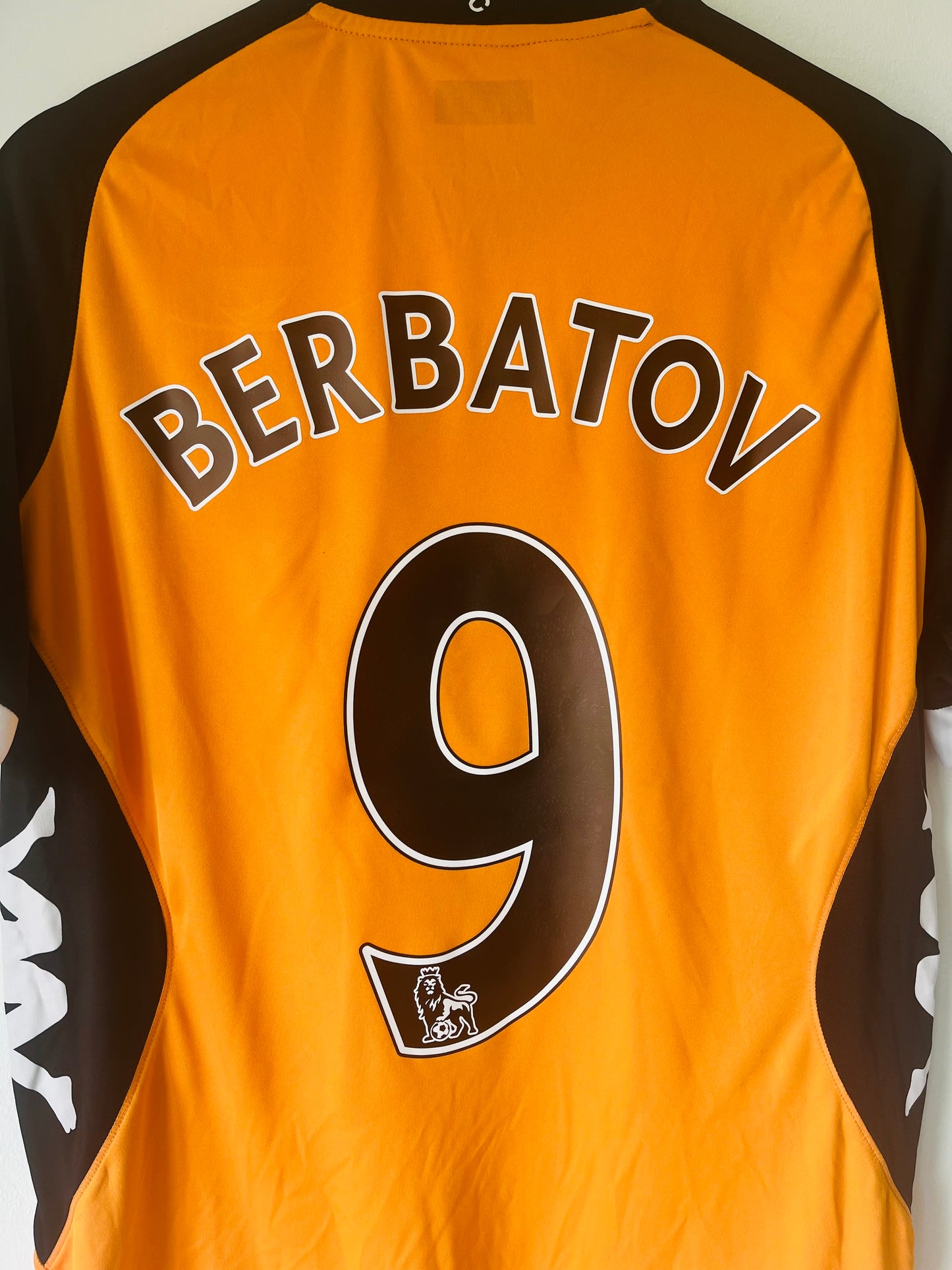 Fulham away football shirt 2012/13 Berbatov Medium