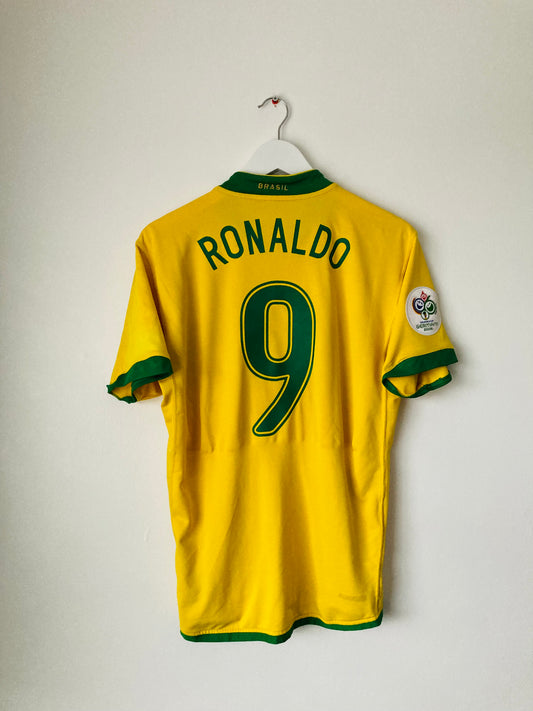 Brazil home football shirt W/C 2006 R9 medium