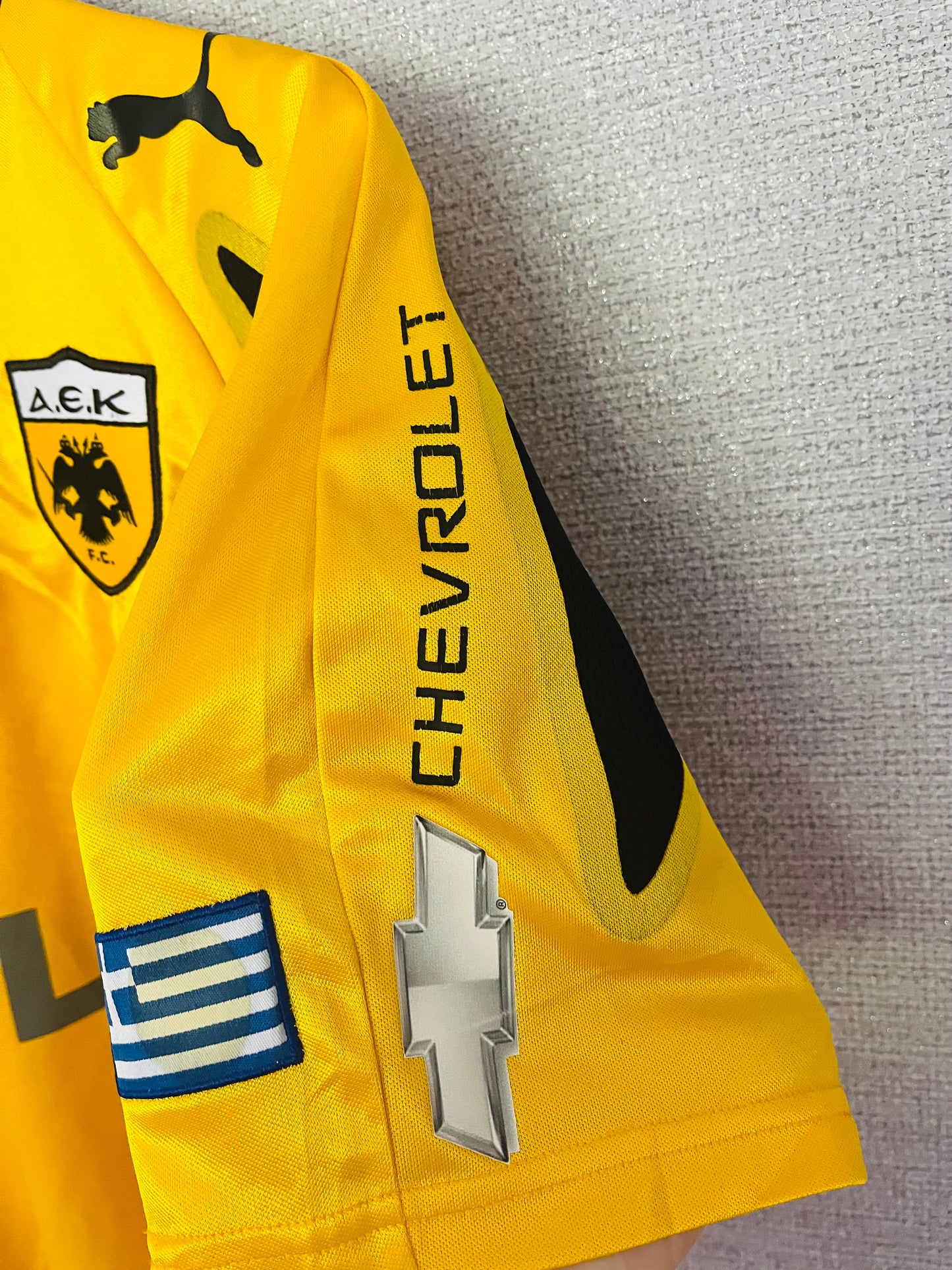AEK Athens home football shirt
2007/08 Rivaldo Medium