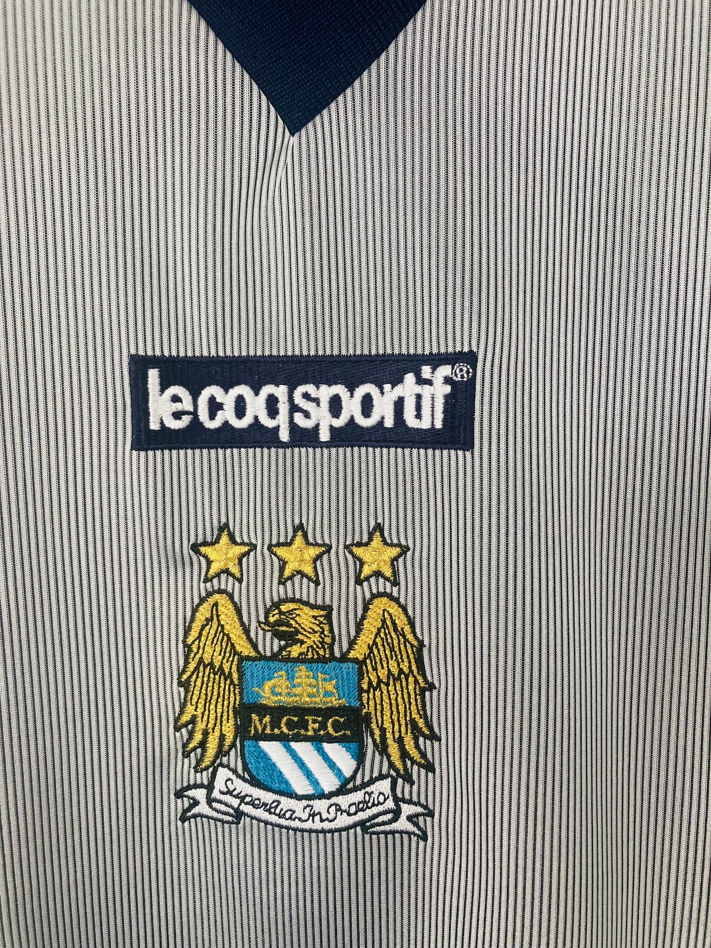 Manchester City away football shirt 2001/02 Goater Medium