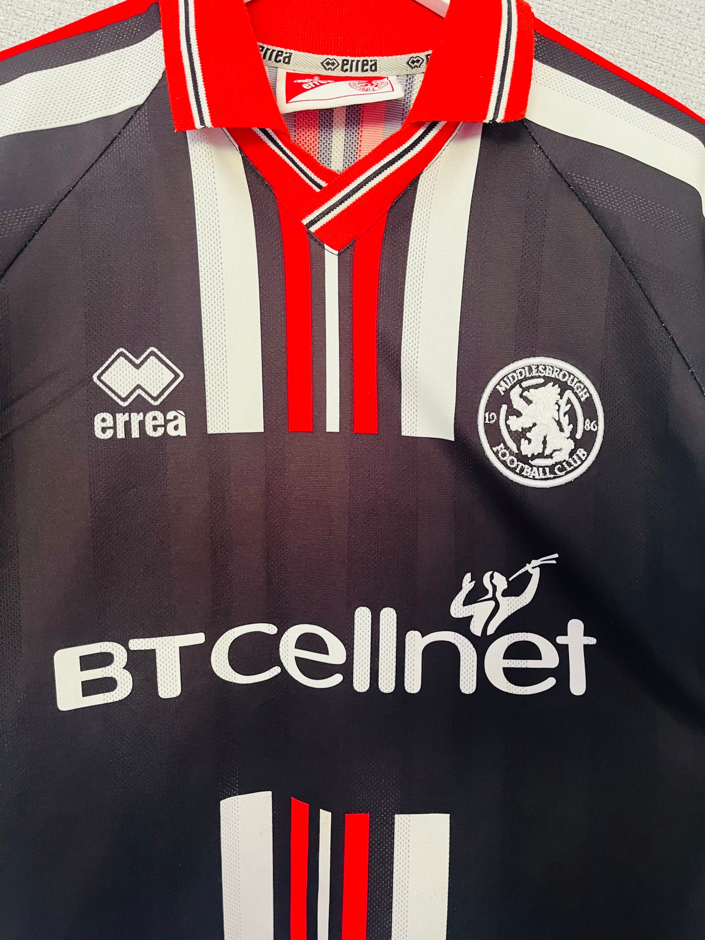 Middlesbrough away football shirt 2000/01 Boksic Medium