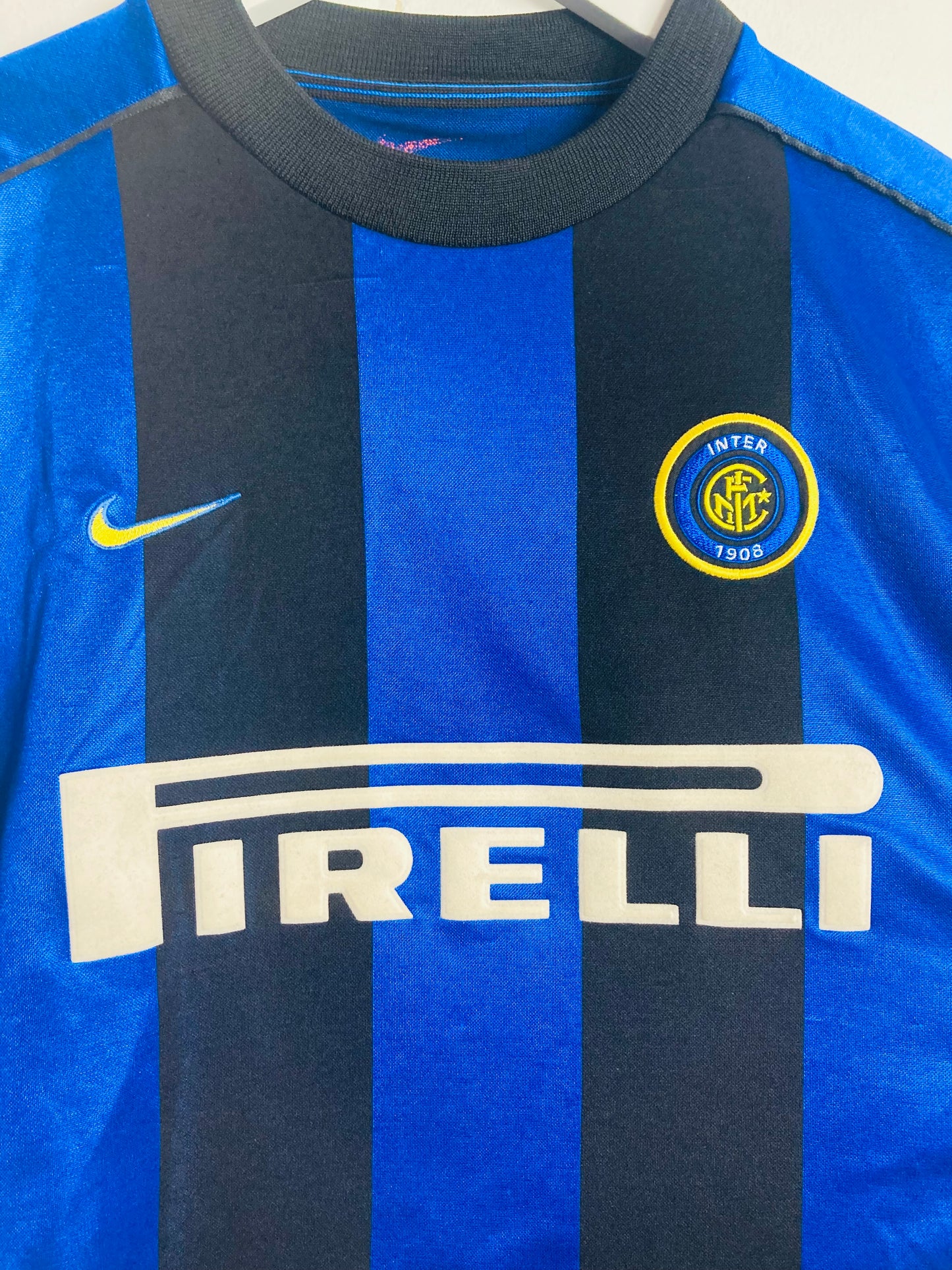 Inter Milan home football shirt 2000/01 R9 medium