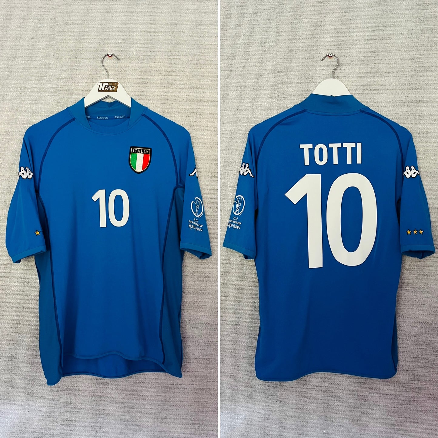 Italy home football shirt W/C 2002 Totti Large