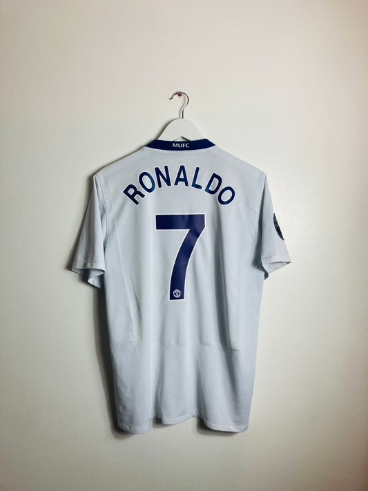 Manchester United away football shirt 2008/09 CR7 medium