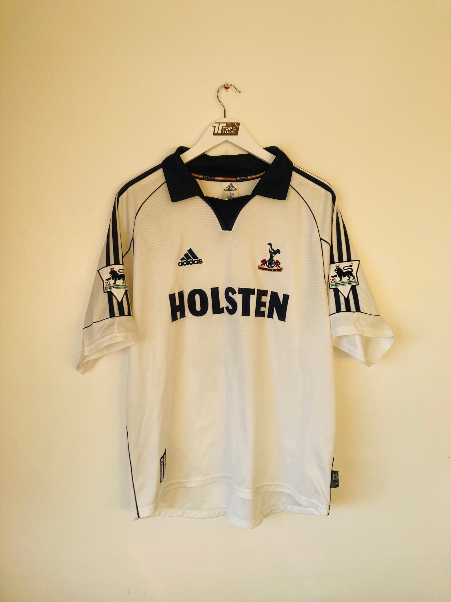 Tottenham Hotspur home football shirt
1999/2001 Ginola Large