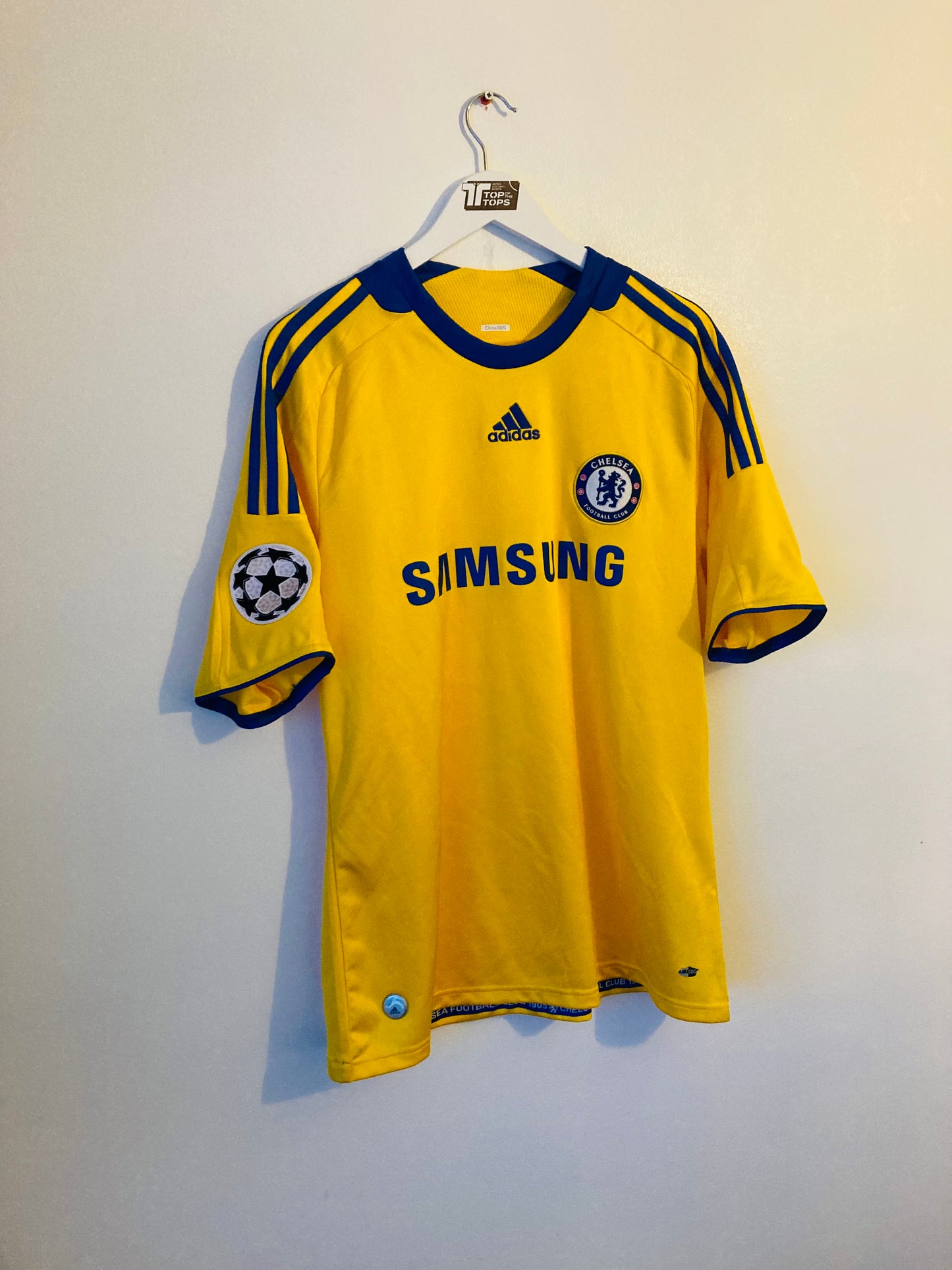 Chelsea third football shirt
2008/09 Deco Large