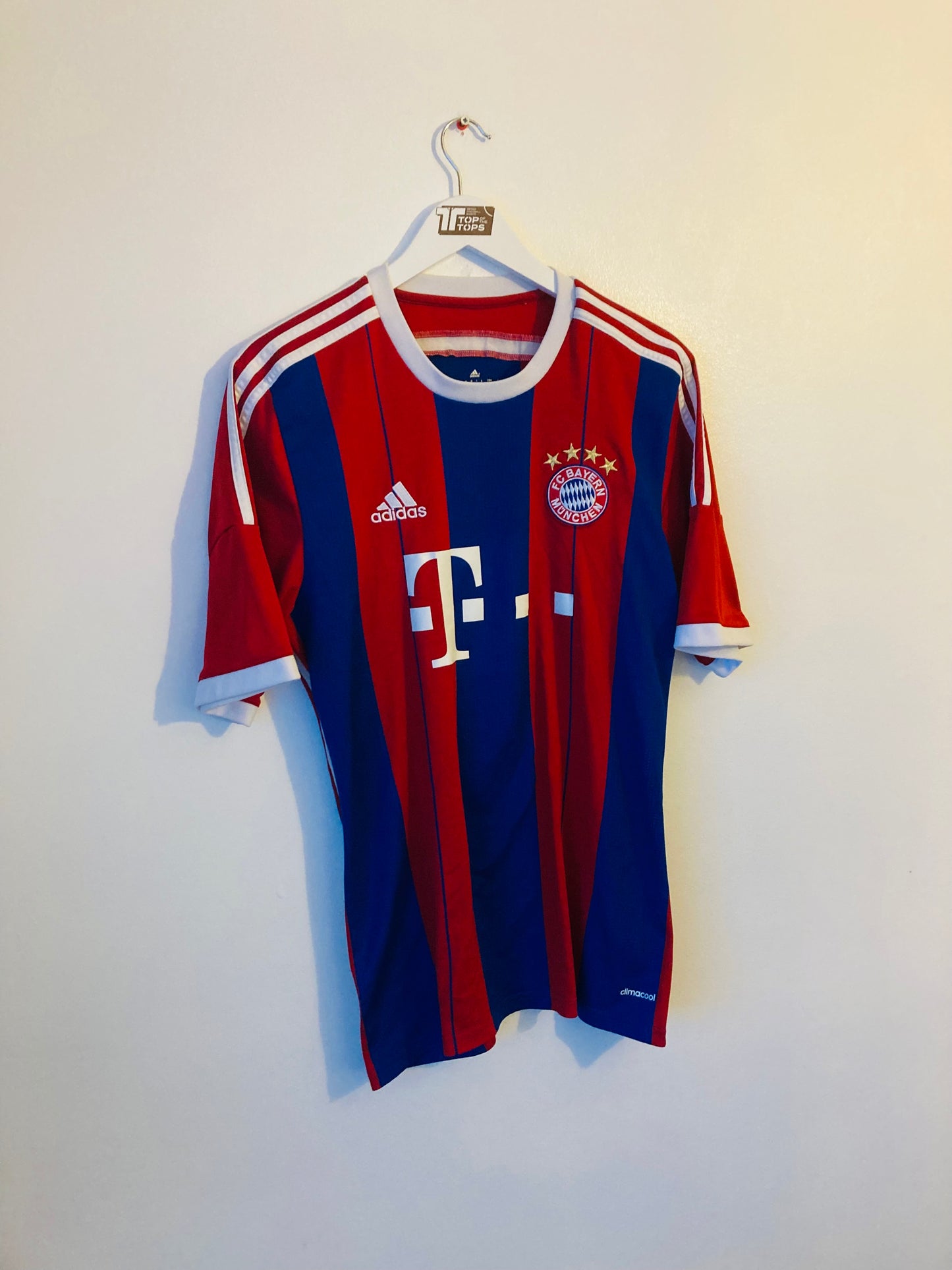 Bayern Munich home football shirt 2014/25 Alonso Large