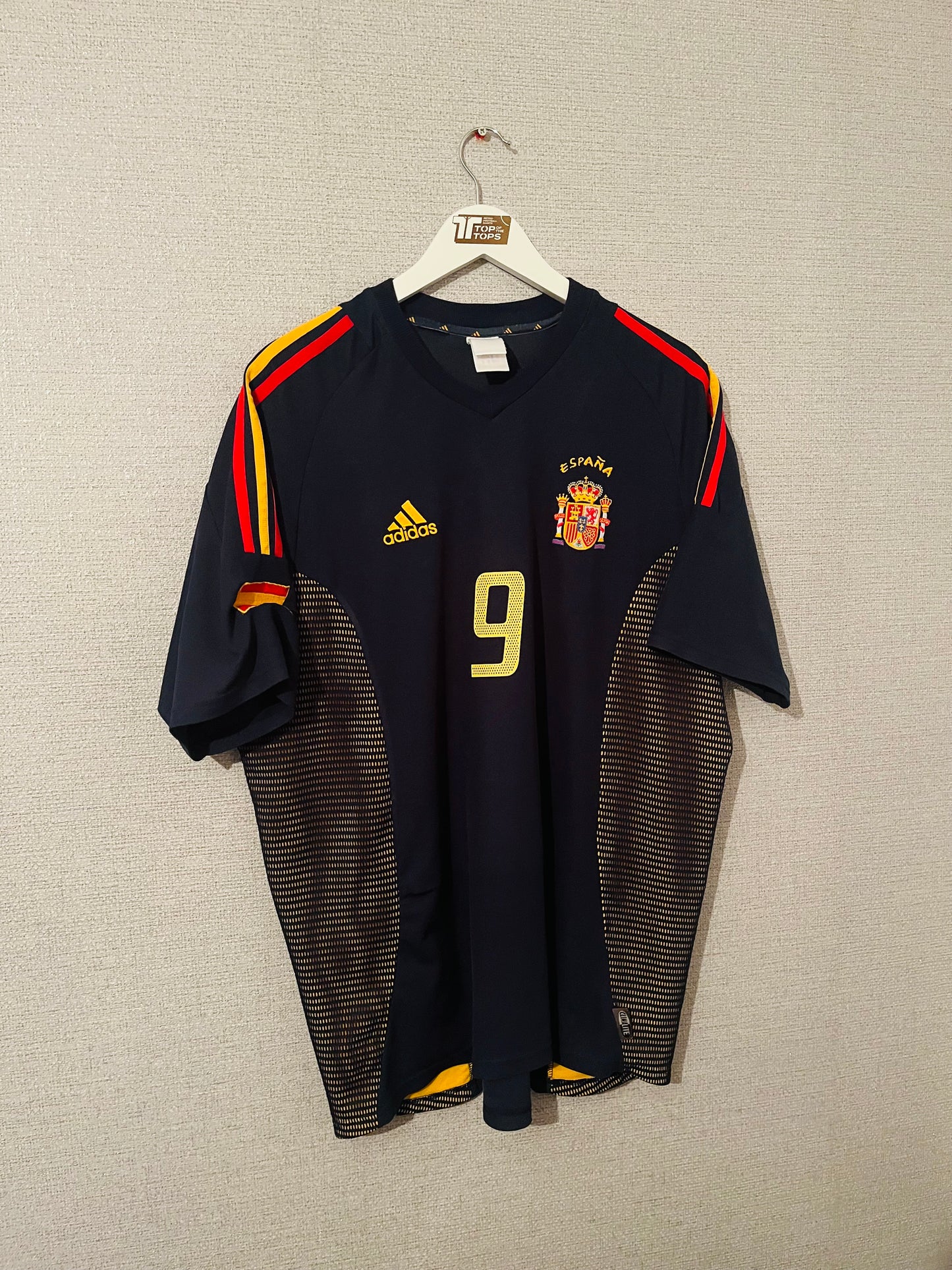 Spain third football shirt 2002/04 Morientes XL
