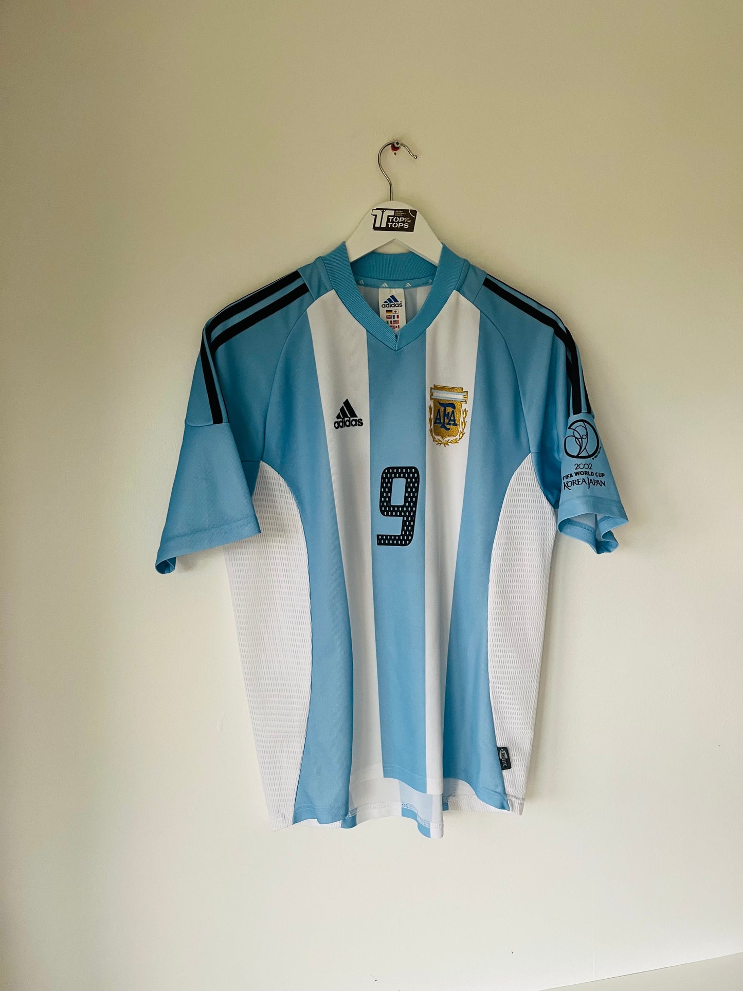Argentina home football shirt W/C 2002 Batistuta Medium