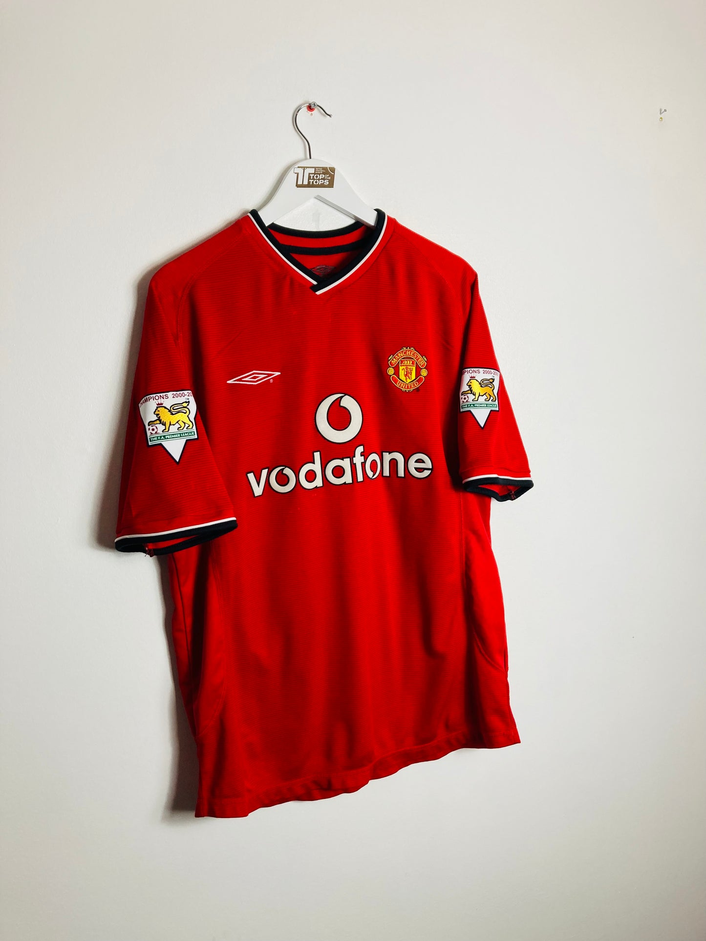 Manchester United home football shirt
2001/02 Scholes Large