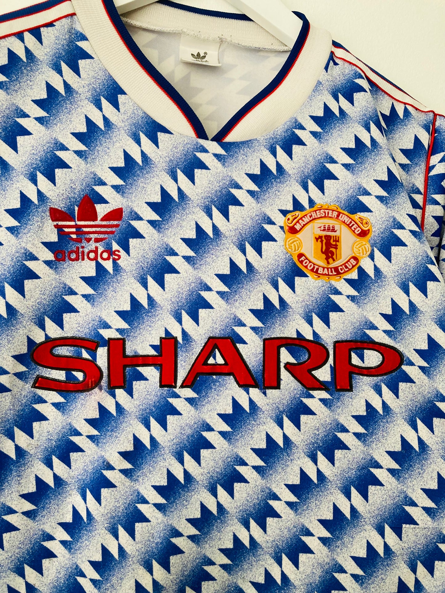Manchester United away football shirt 1990/92 Medium