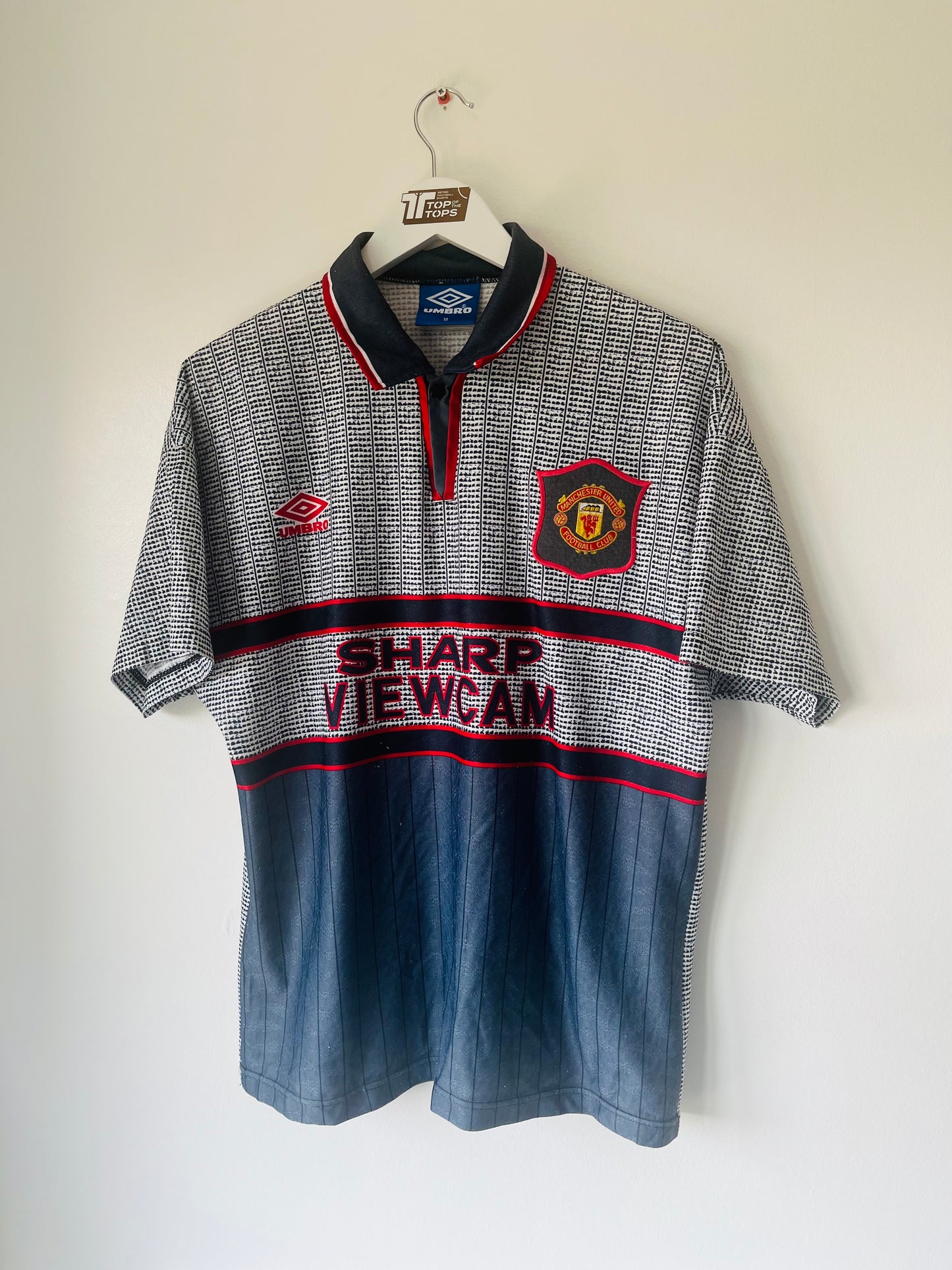 Manchester United away football shirt 1995/96 Beckham Medium