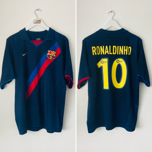 Barcelona away football shirt 2003/04 Ronaldinho Large