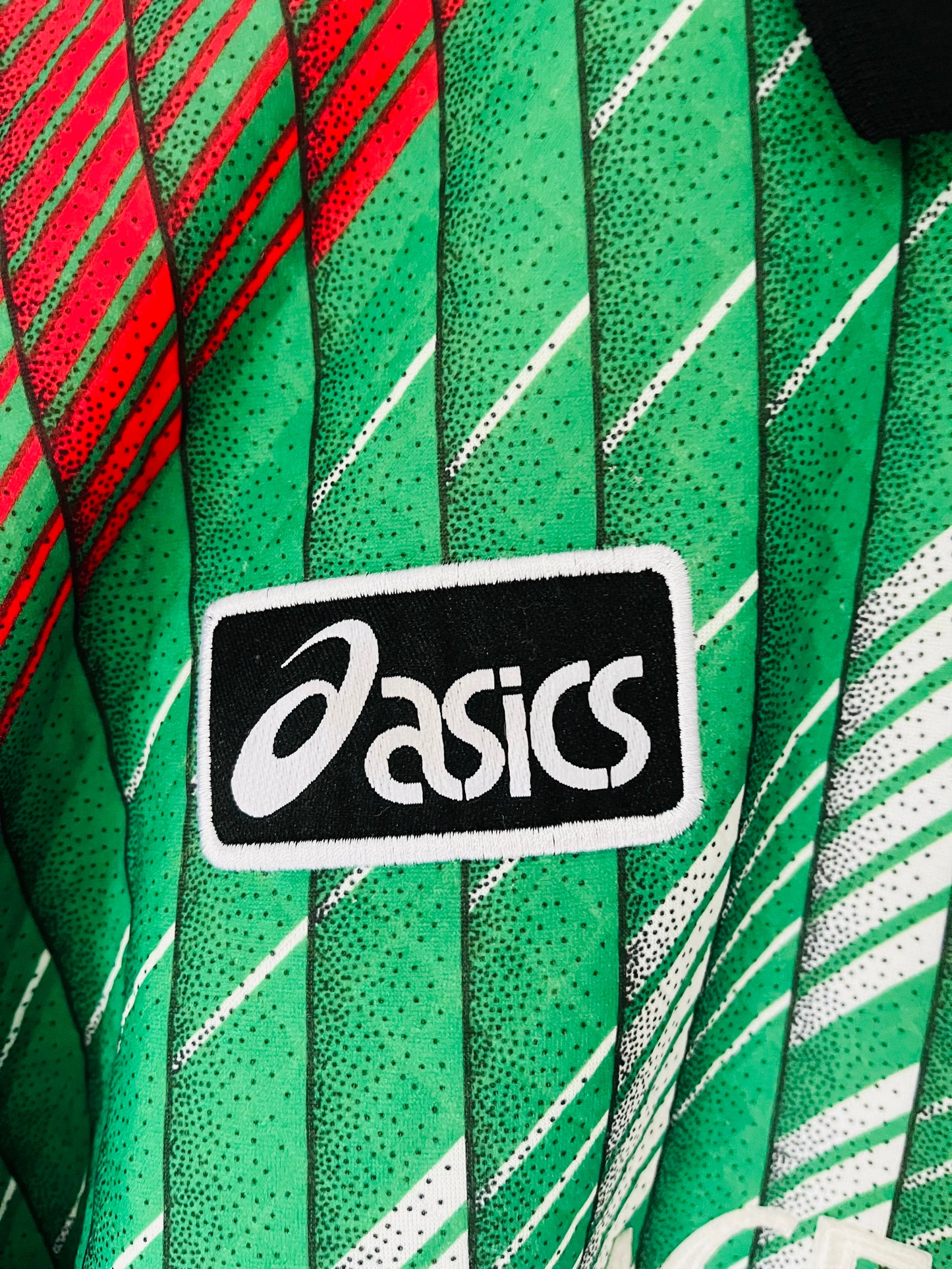 Blackburn Rovers goalkeeper football shirt 1995/96 Small