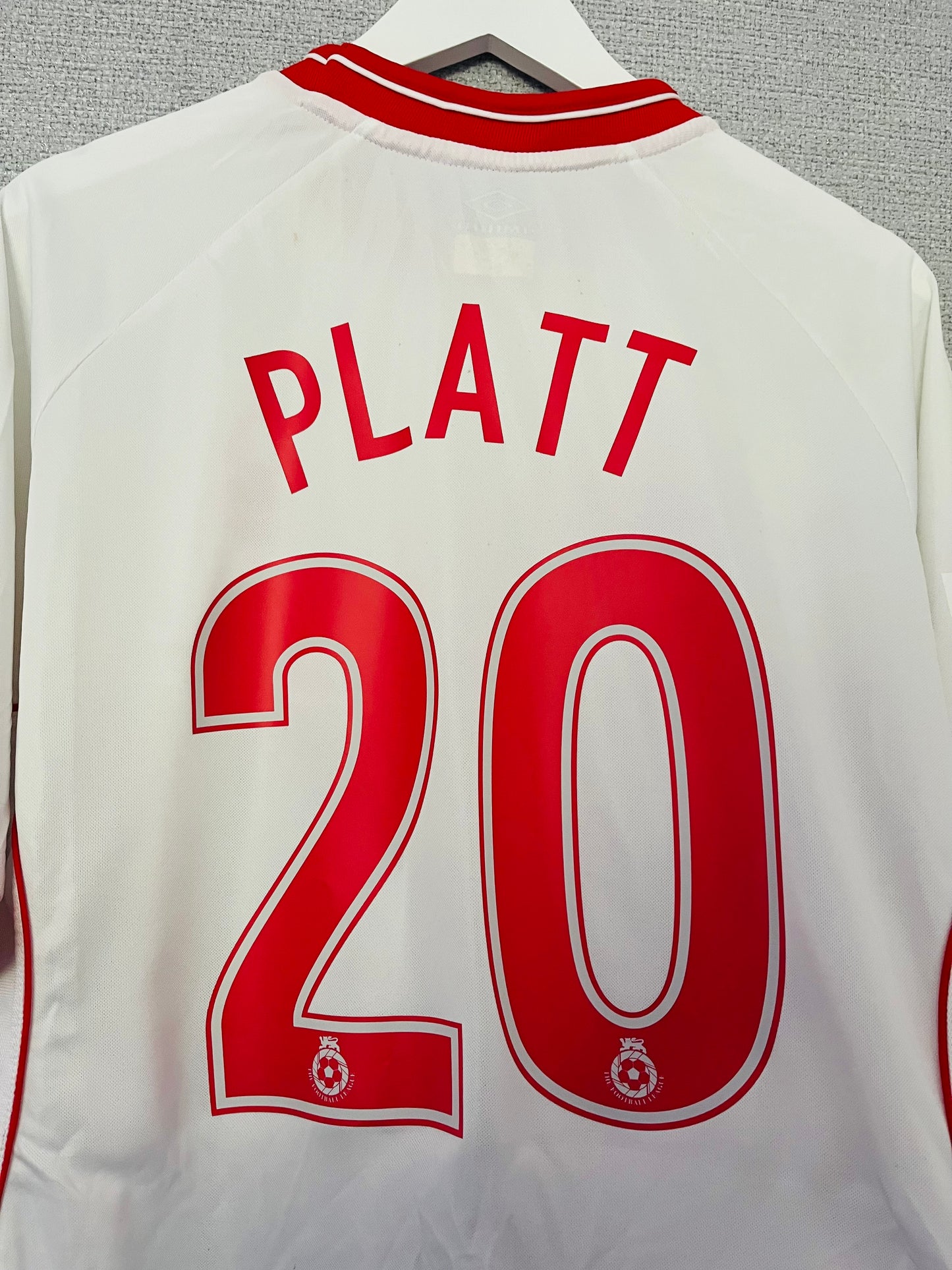 Nottingham Forest away football shirt 2000/01 Platt XL