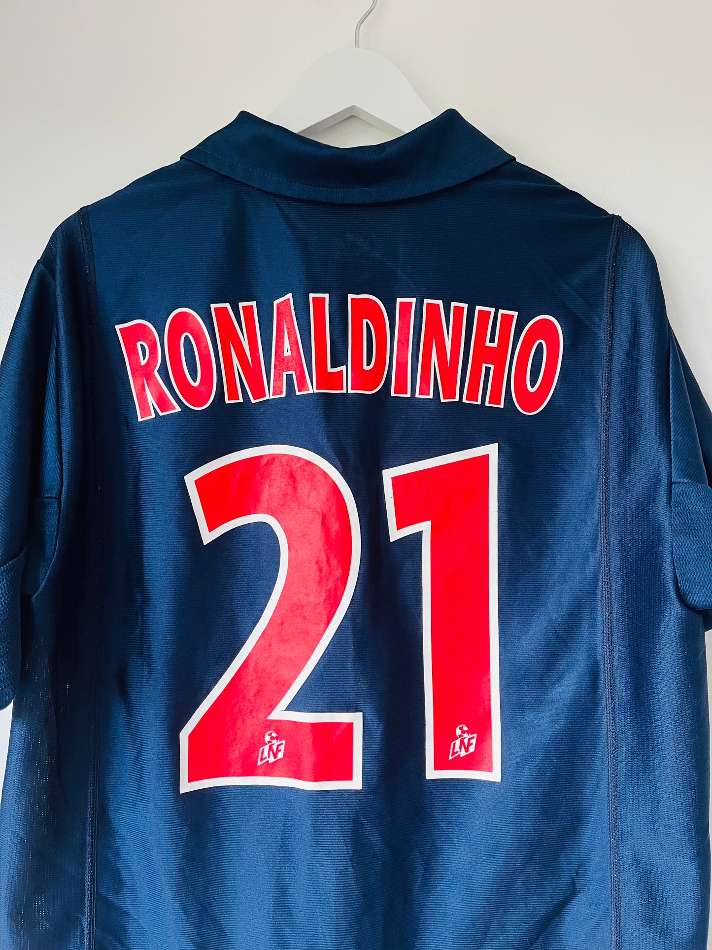 PSG home football shirt 2001/02 Ronaldinho Large