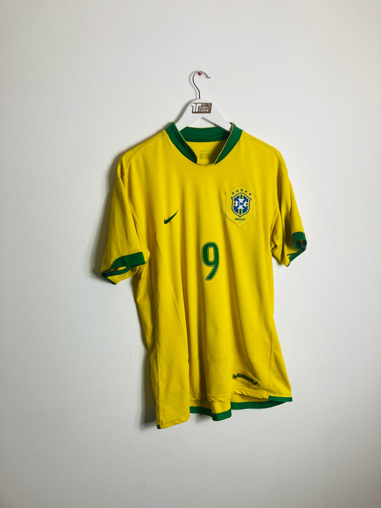 Brazil home football shirt 2006/07 R9 Large