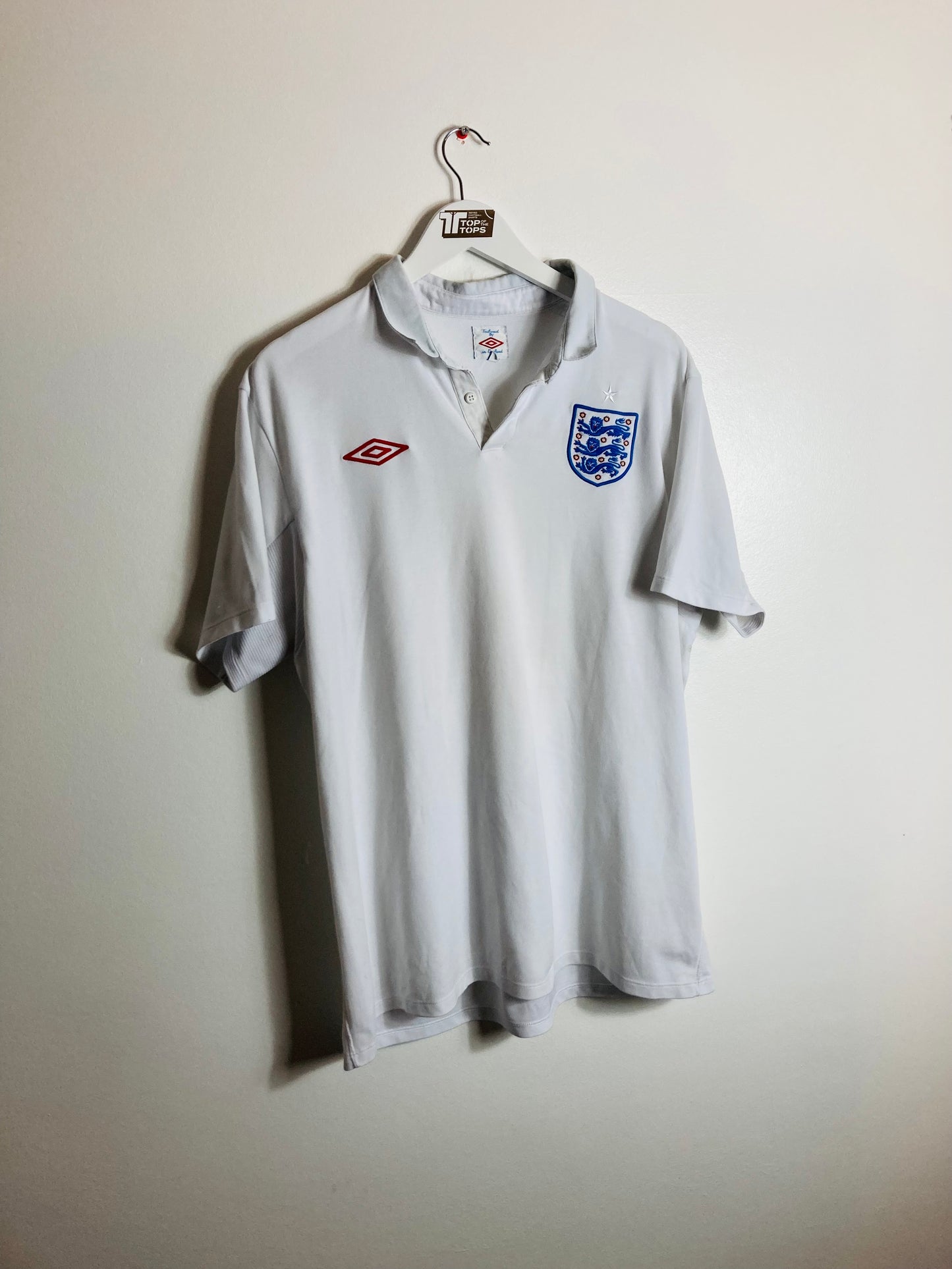 England home football shirt XL 2010