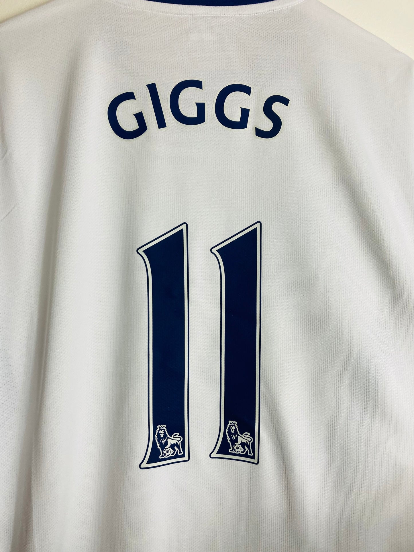 Manchester United away football shirt 2008/09 Giggs XL