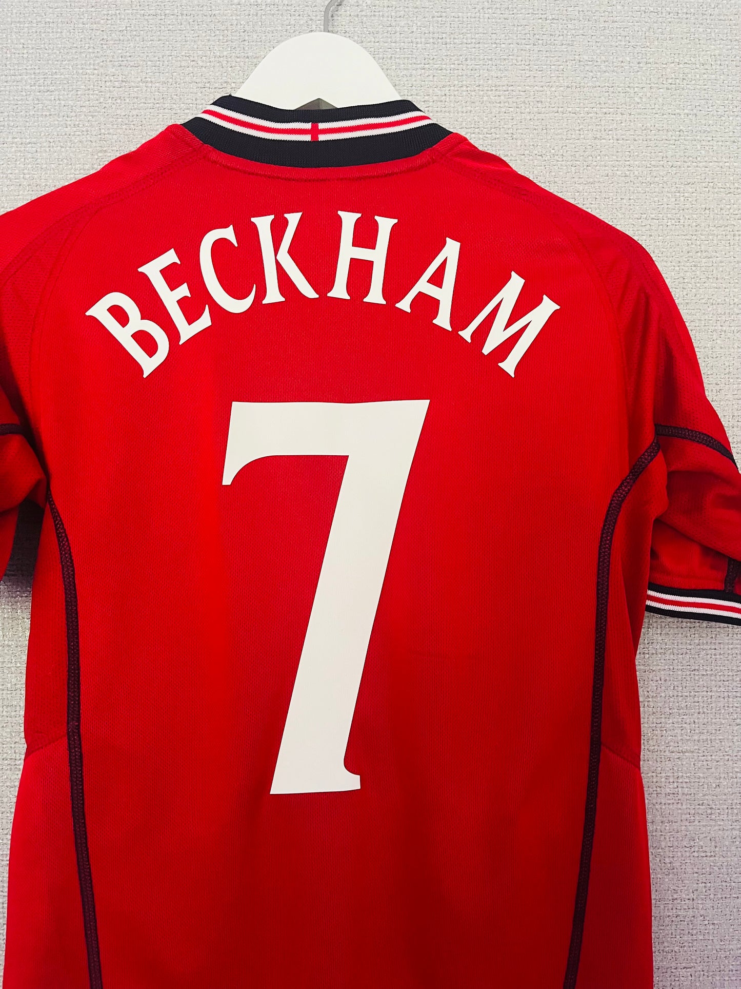 England away reversible football shirt W/C 2002 Beckham Small
